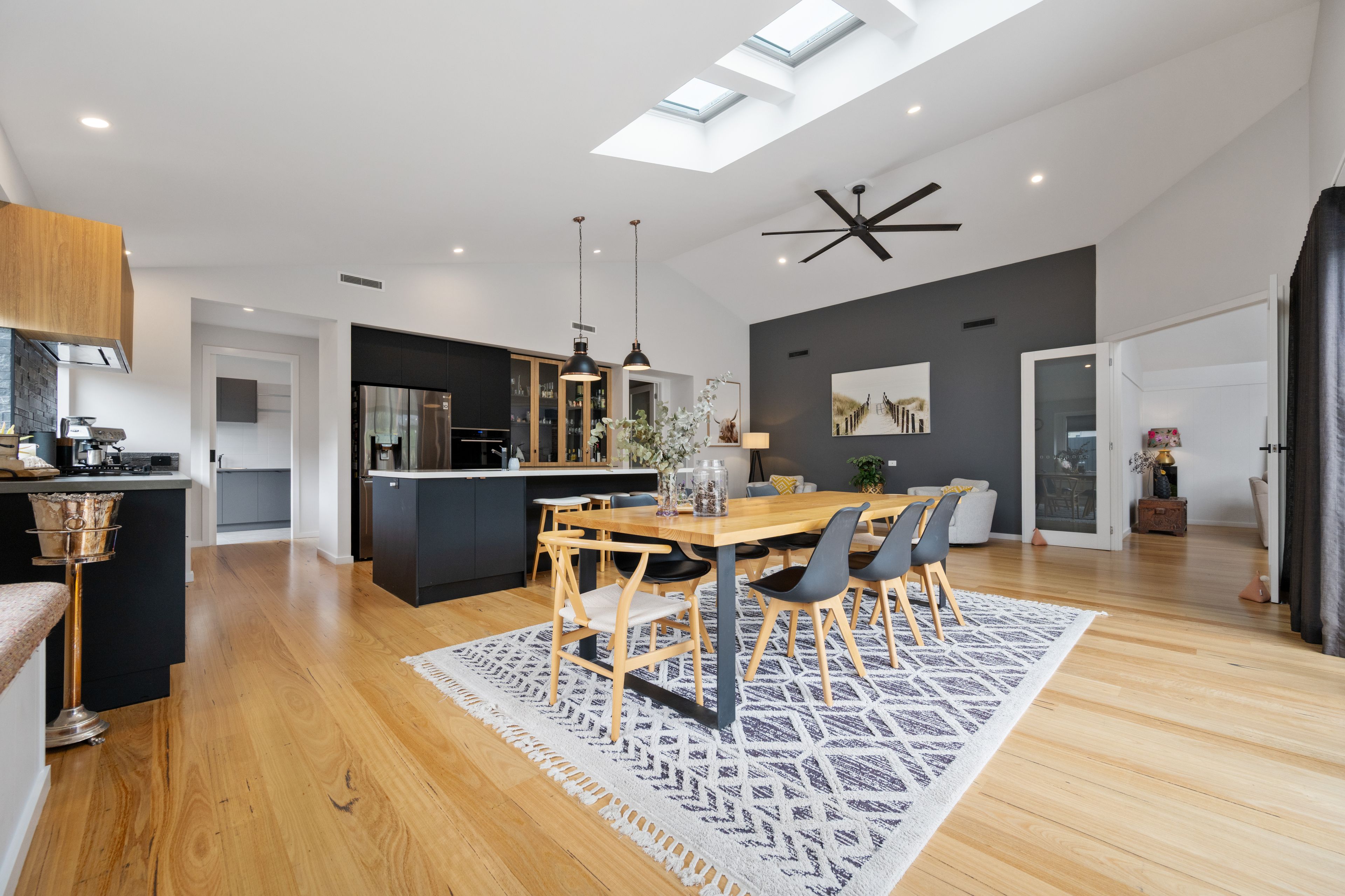 6 Ovata Place, Inverloch, VIC 3996