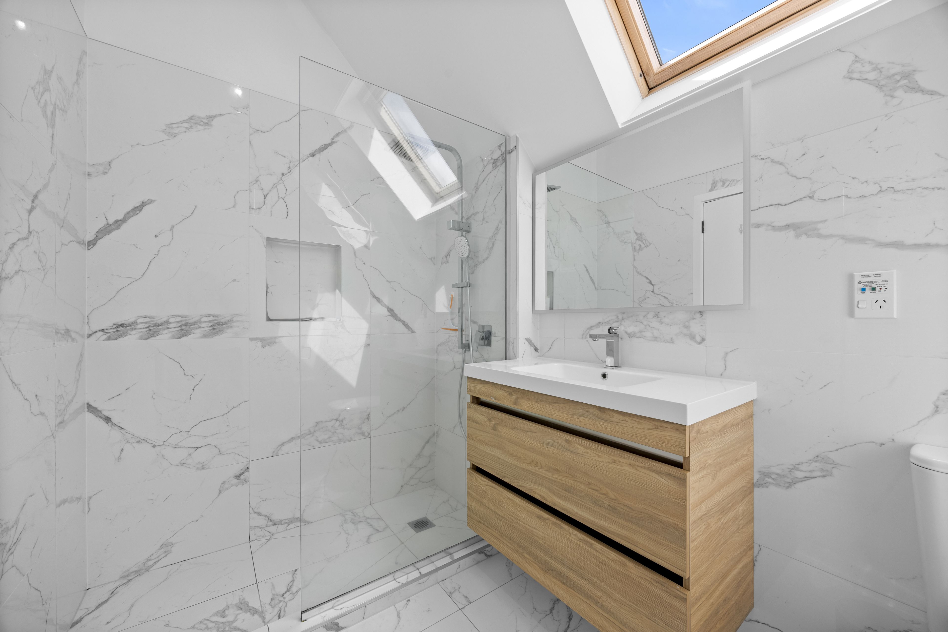 25B Glucina Avenue, West Harbour, Waitakere City