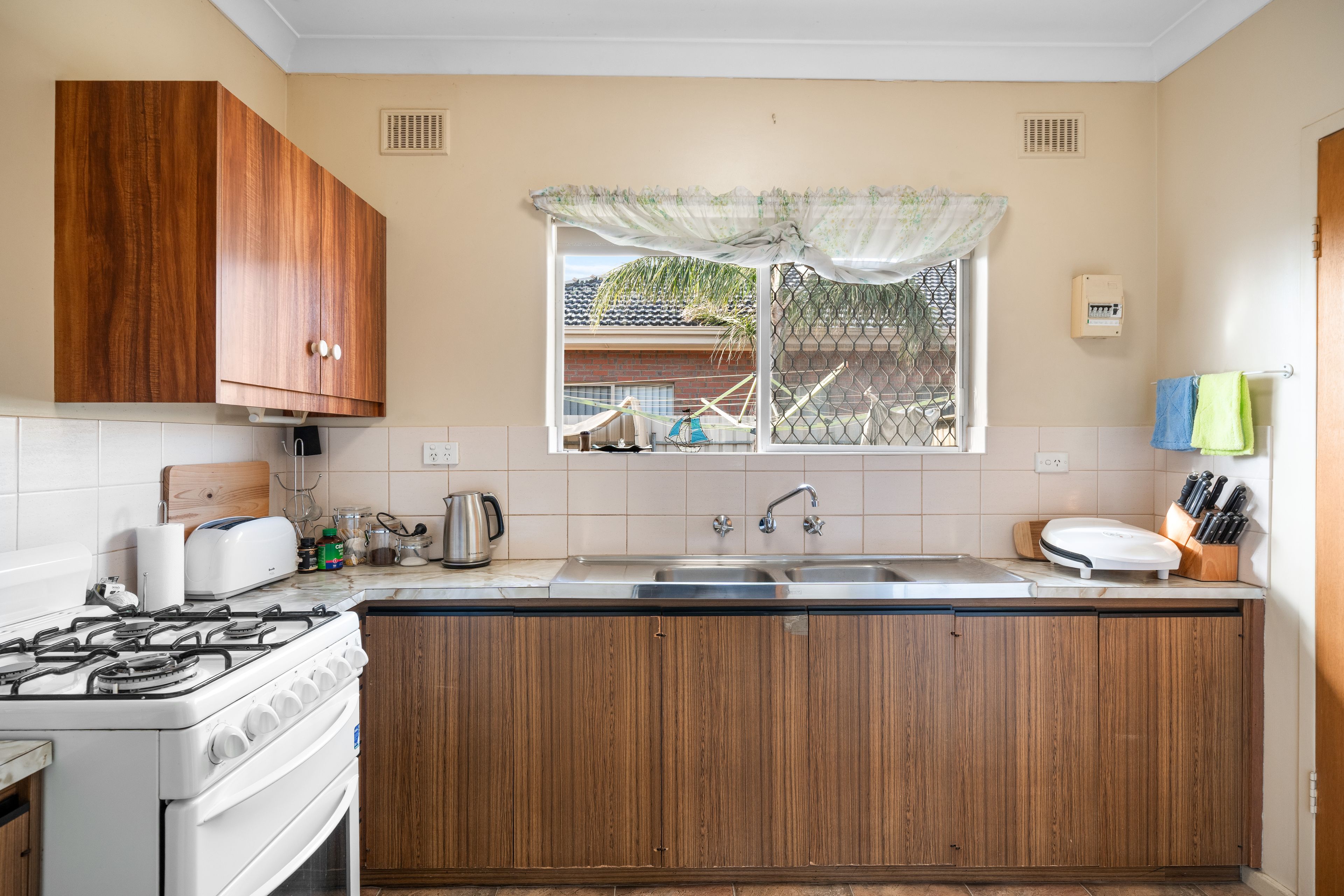 3/286 Findon Road — photo 4 of 10