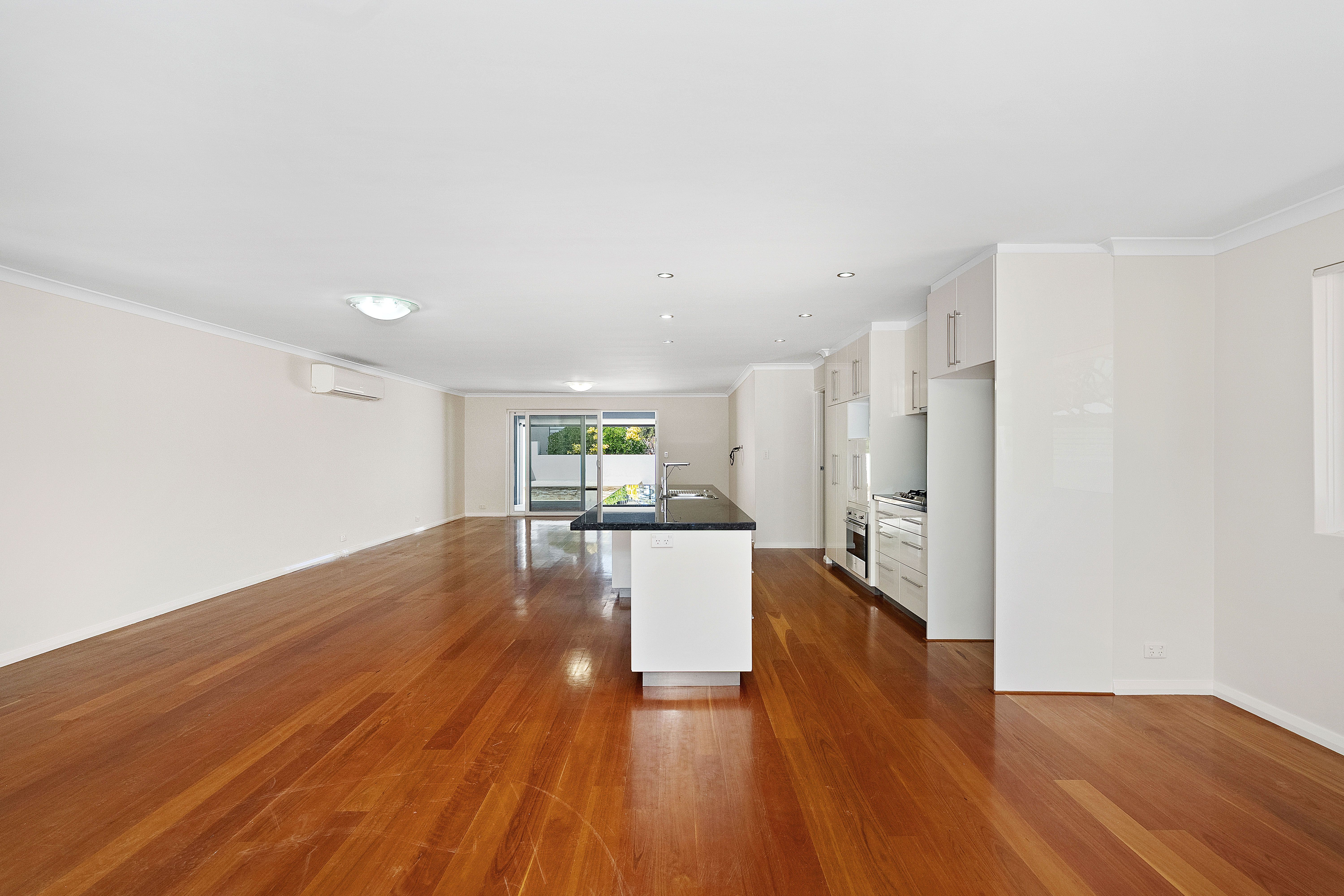124A Flora Terrace — photo 6 of 22