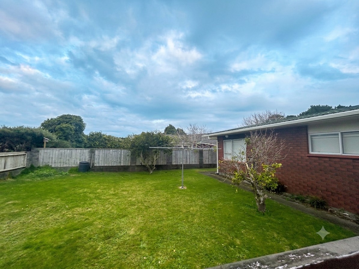 21 Mayfair Place, Westown, New Plymouth District