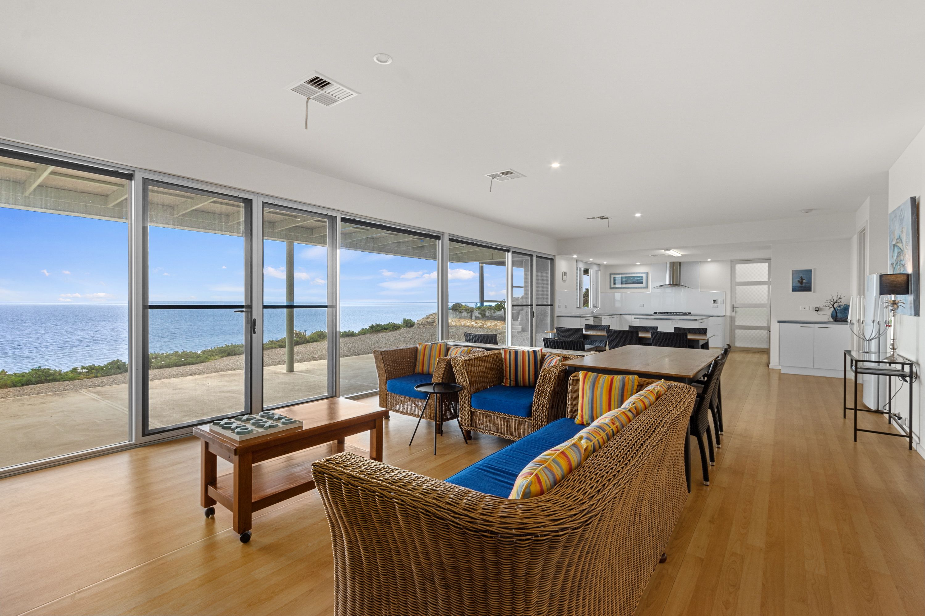 128 North Coast Road — photo 3 of 30