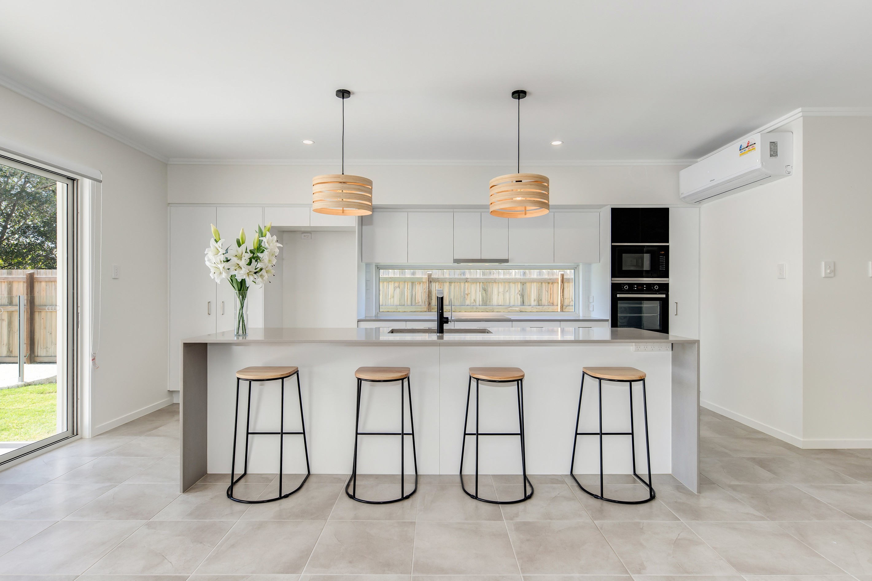 2/5 Maroochy Waters Drive, Maroochydore, QLD 4558