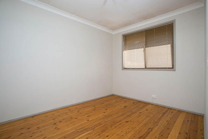 36 Loftus Drive, Barrack Heights, NSW 2528