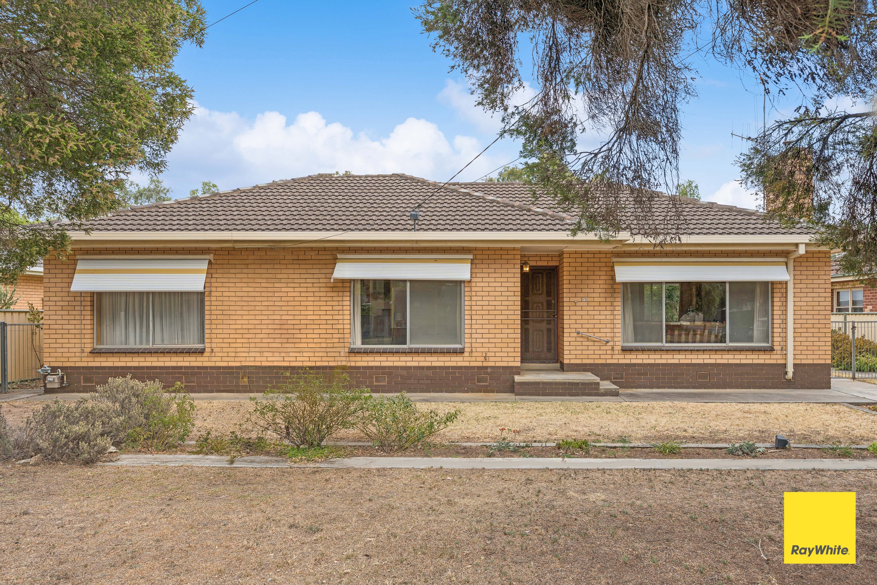 13 Mitchell Street, Kangaroo Flat, VIC 3555
