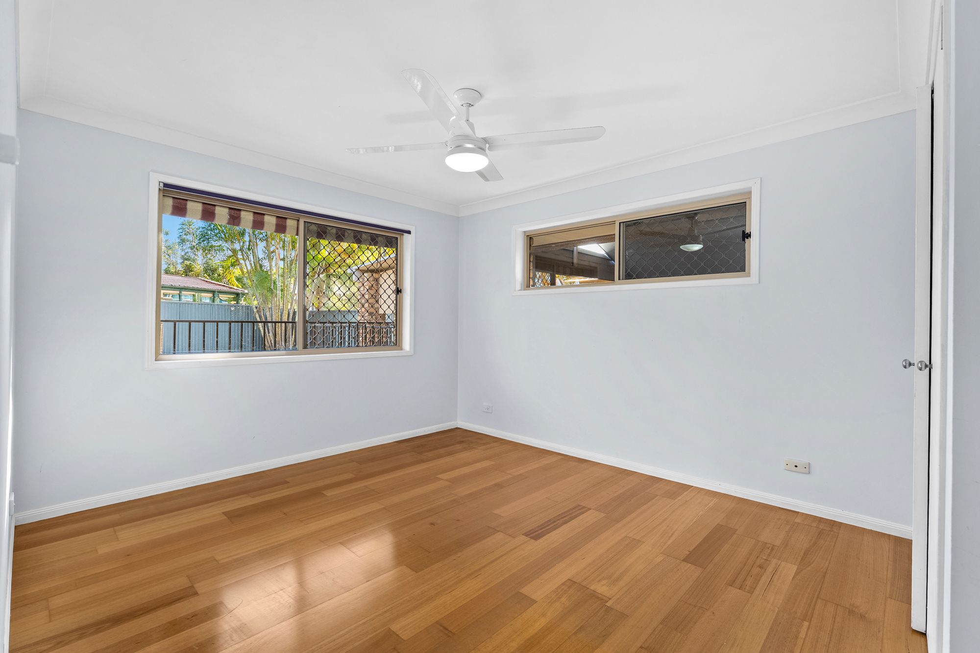 22 Mayfair Place — photo 6 of 20