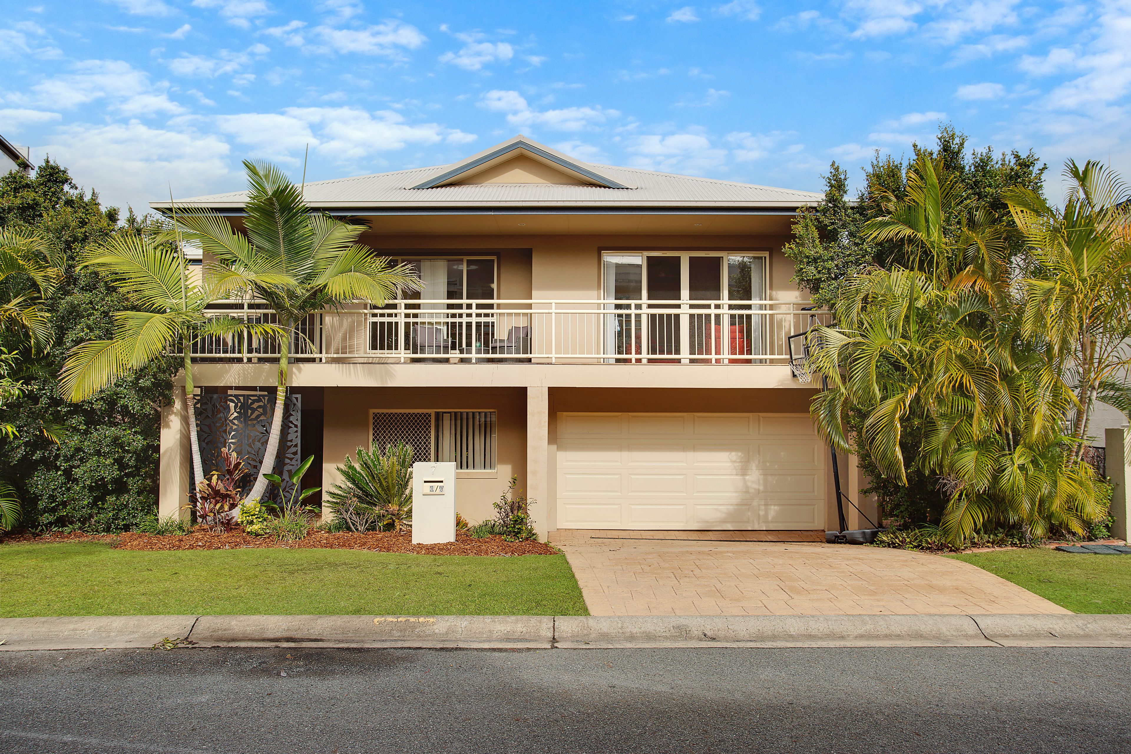 1/7 Mapleton Circuit, Varsity Lakes, QLD 4227
