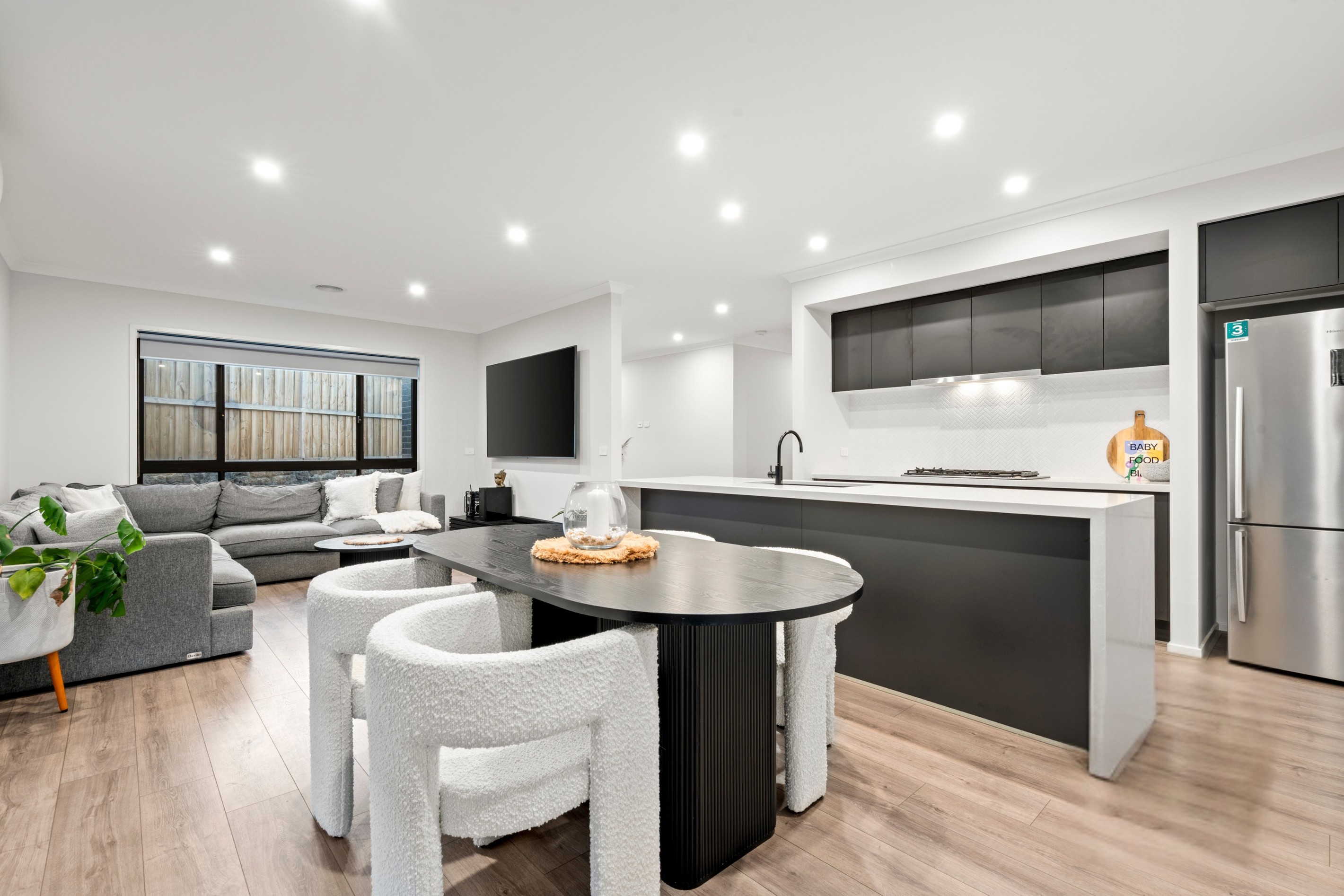 54-56 Kennard Grove, CHARLEMONT, VIC 3217
