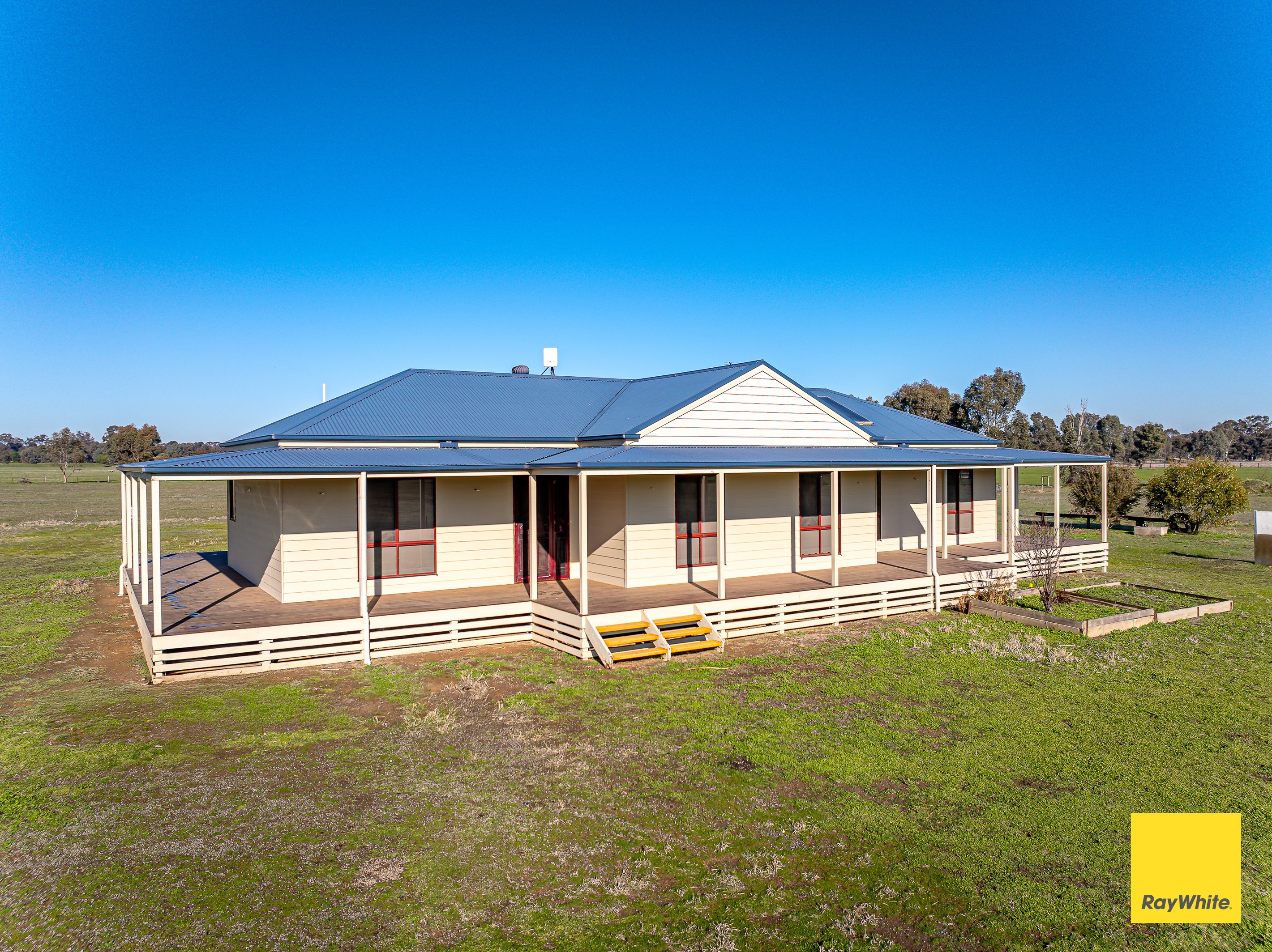 400 Pethericks Road, Goornong, VIC 3557