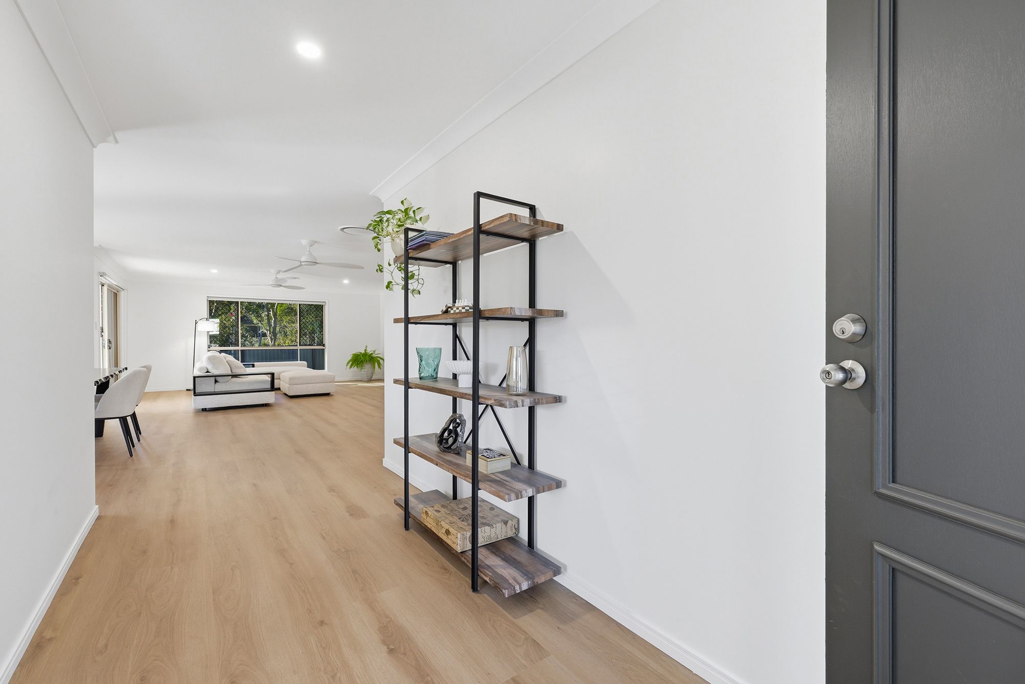 9 Parrot Court — photo 3 of 25