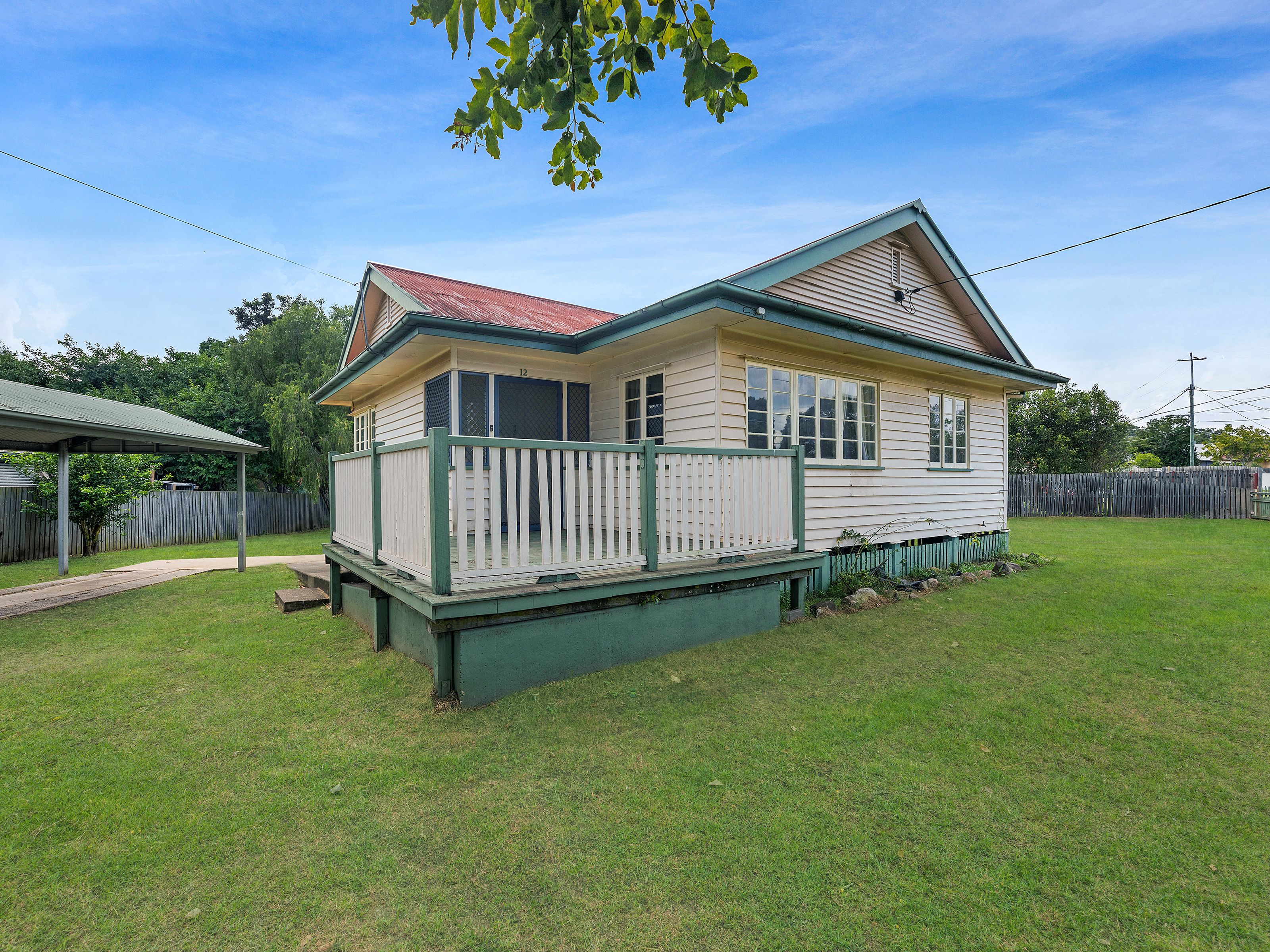 12 Casey Street, Leichhardt QLD 4305
