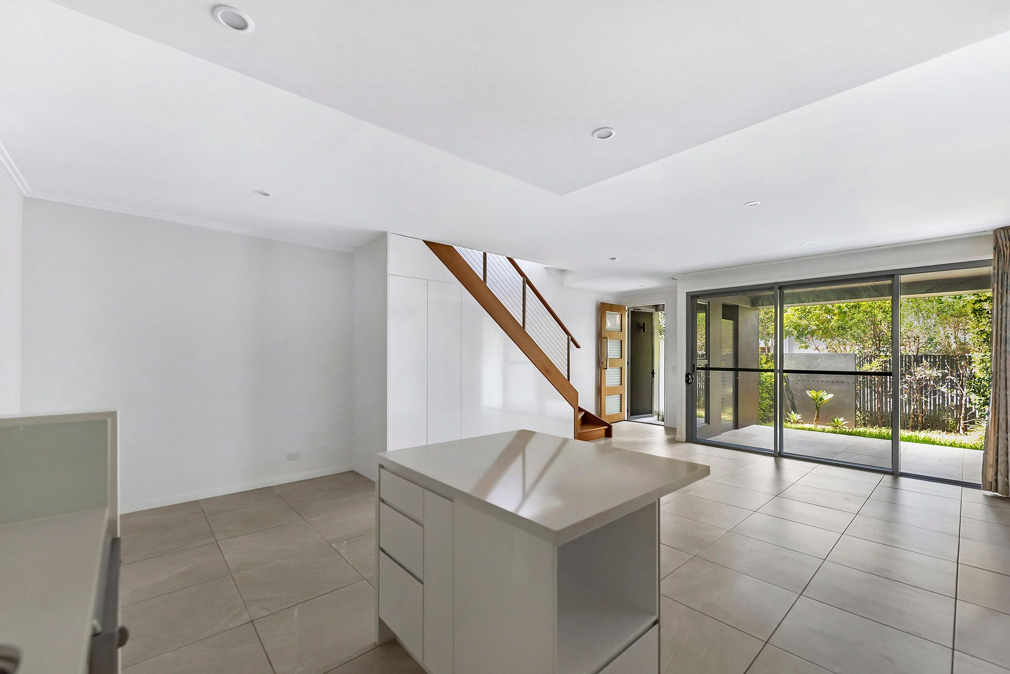 24 Fairlight Avenue, Robina, QLD 4226