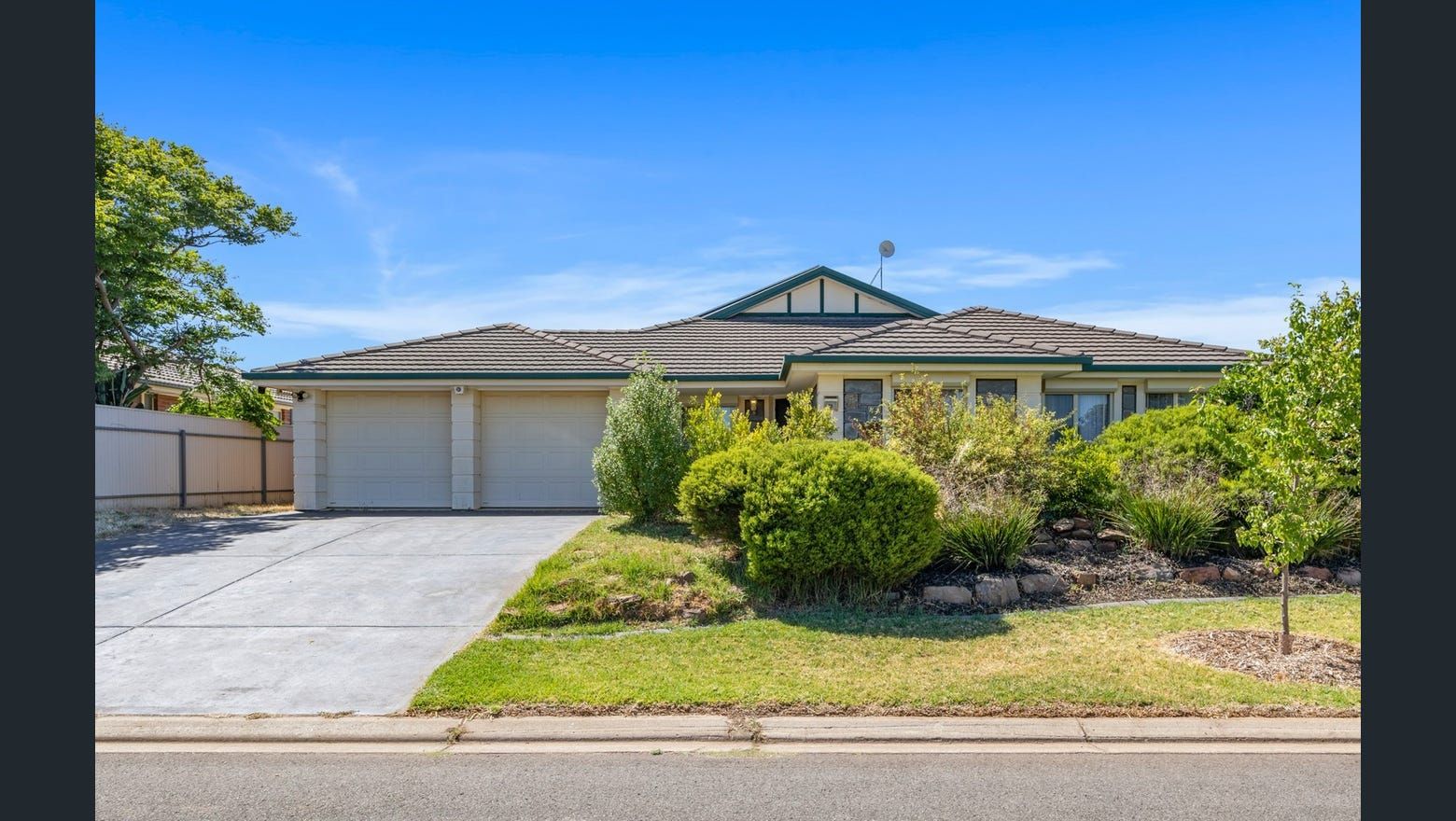 10 Baron Road, Blakeview, SA 5114 Leased House Ray White Craigmore