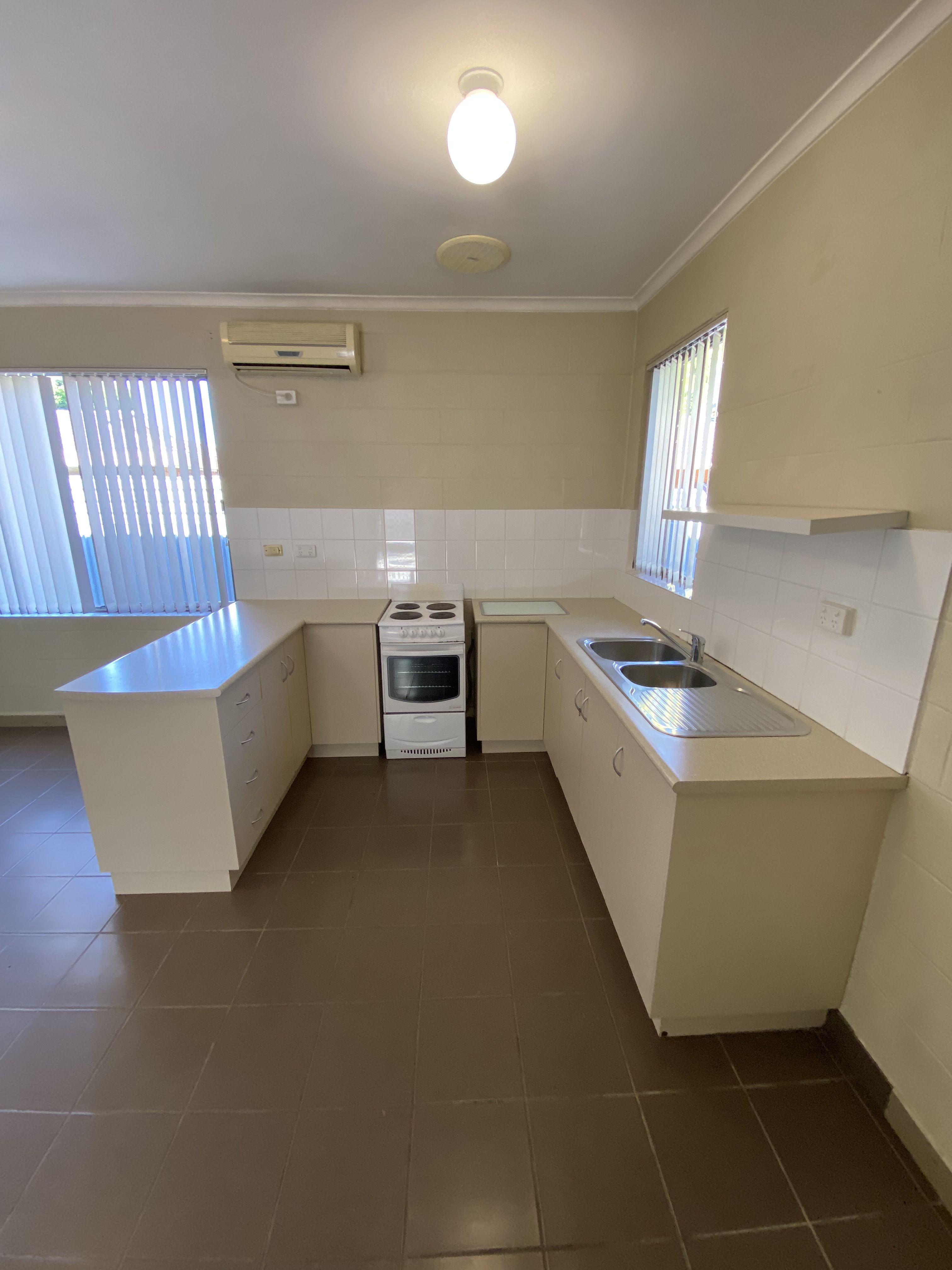 3/217 Kiewa Street, South Albury, NSW 2640