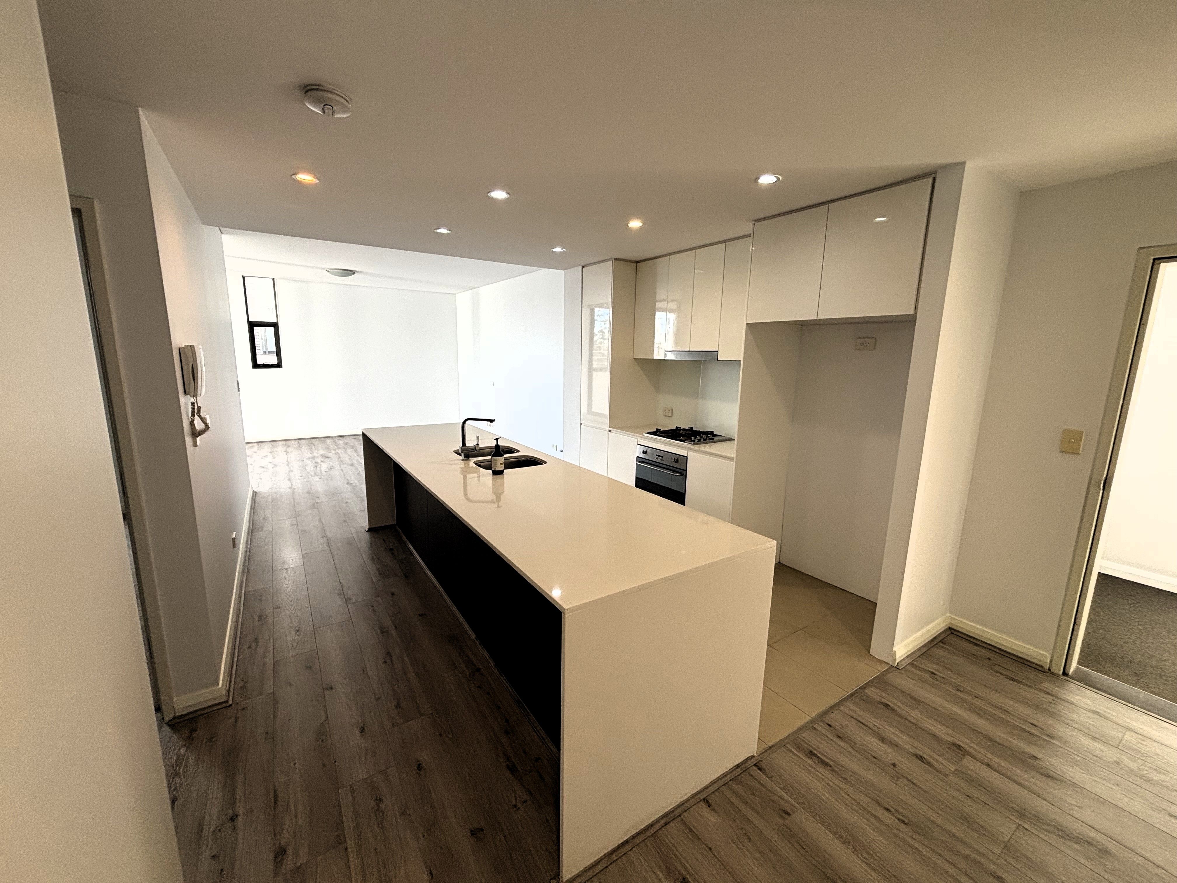 206/11D Mashman Avenue, Kingsgrove, NSW 2208