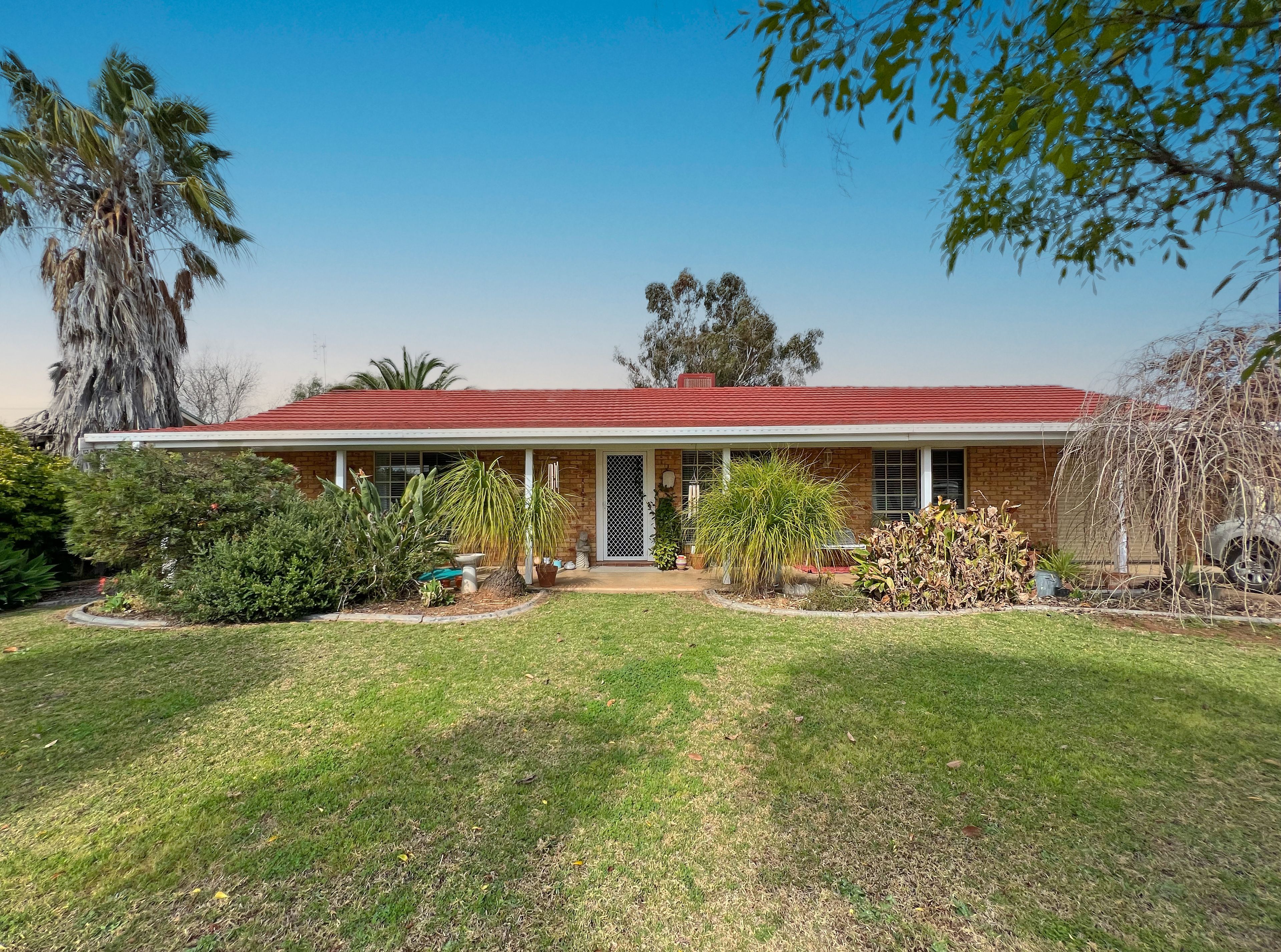 11 Thames Street, Forbes NSW 2871