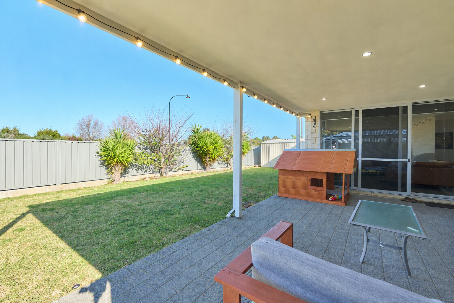 40 Kenwyn Drive — photo 8 of 20