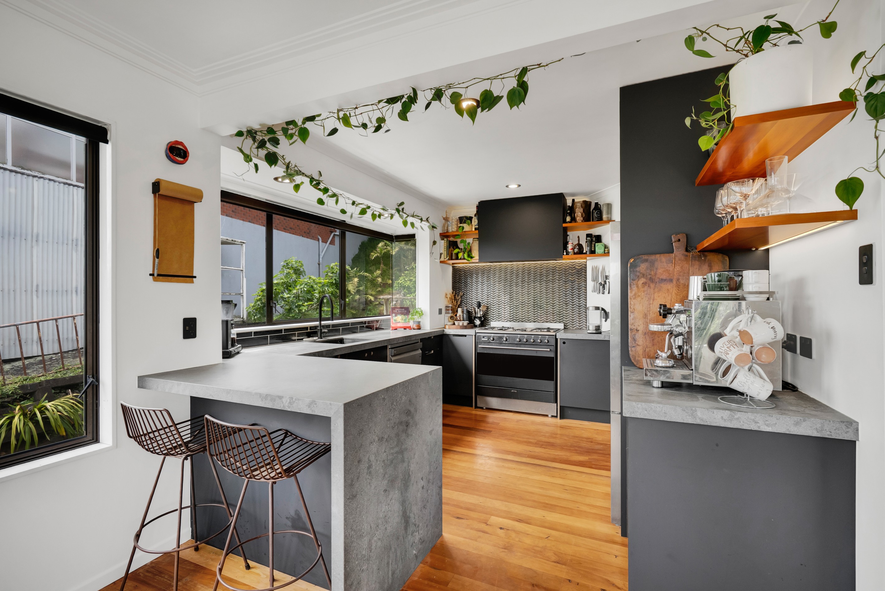 80 South Road, Blagdon, New Plymouth District