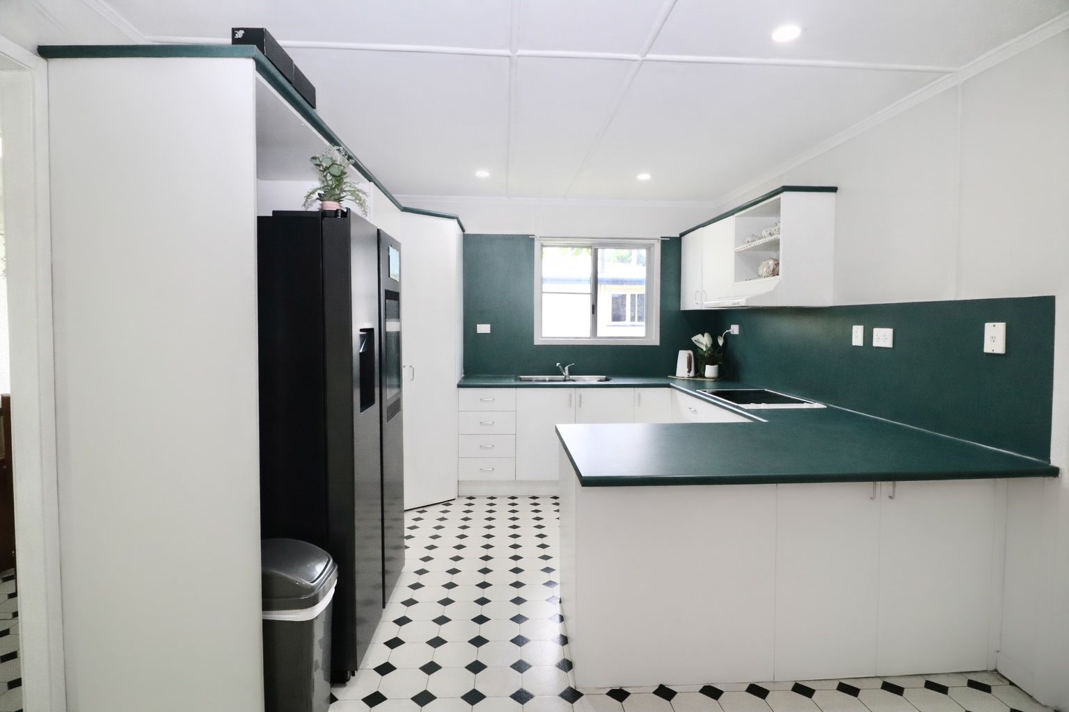 8 Row Street, Ingham, QLD 4850