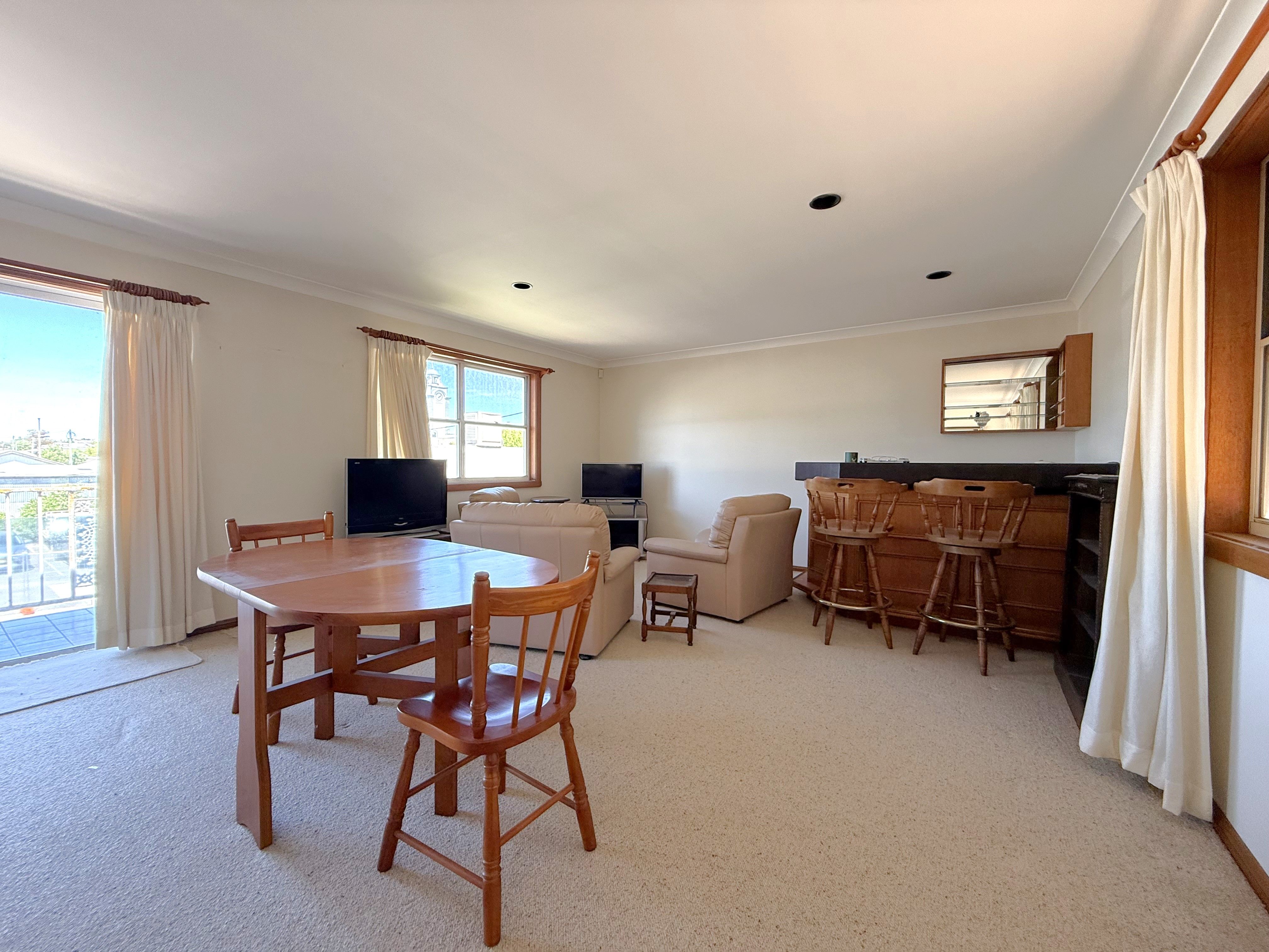 32 Clarke Street, Young, NSW 2594