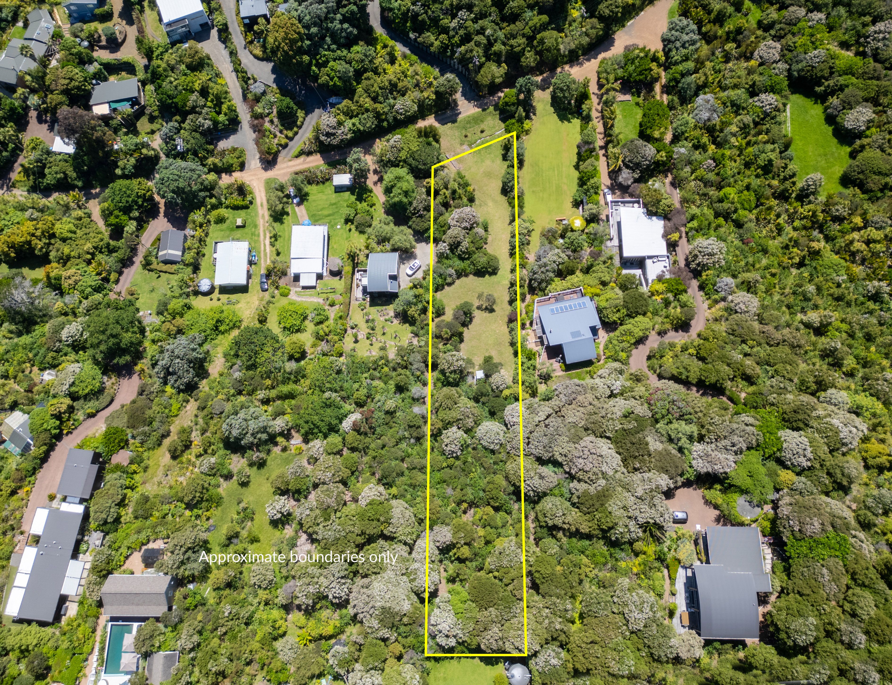 9 Empire Avenue, Enclosure Bay, Waiheke Island