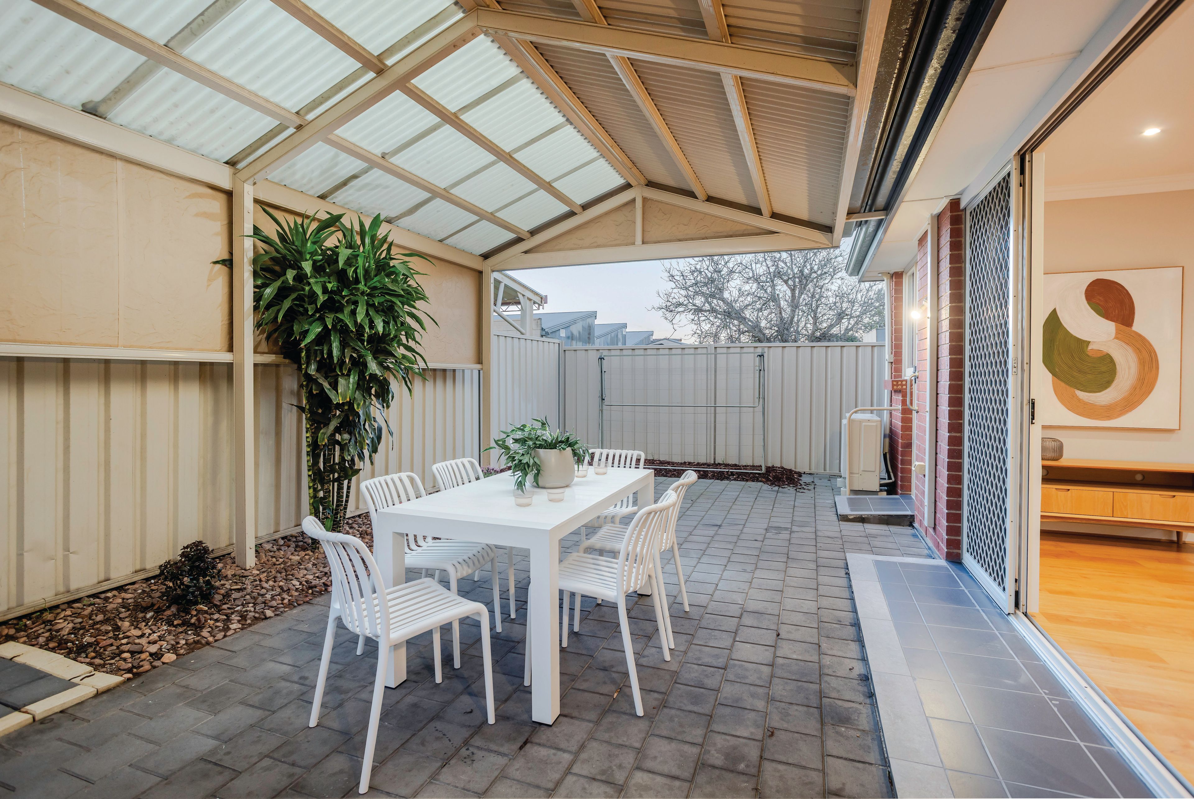 46 Jervois Street — photo 28 of 28