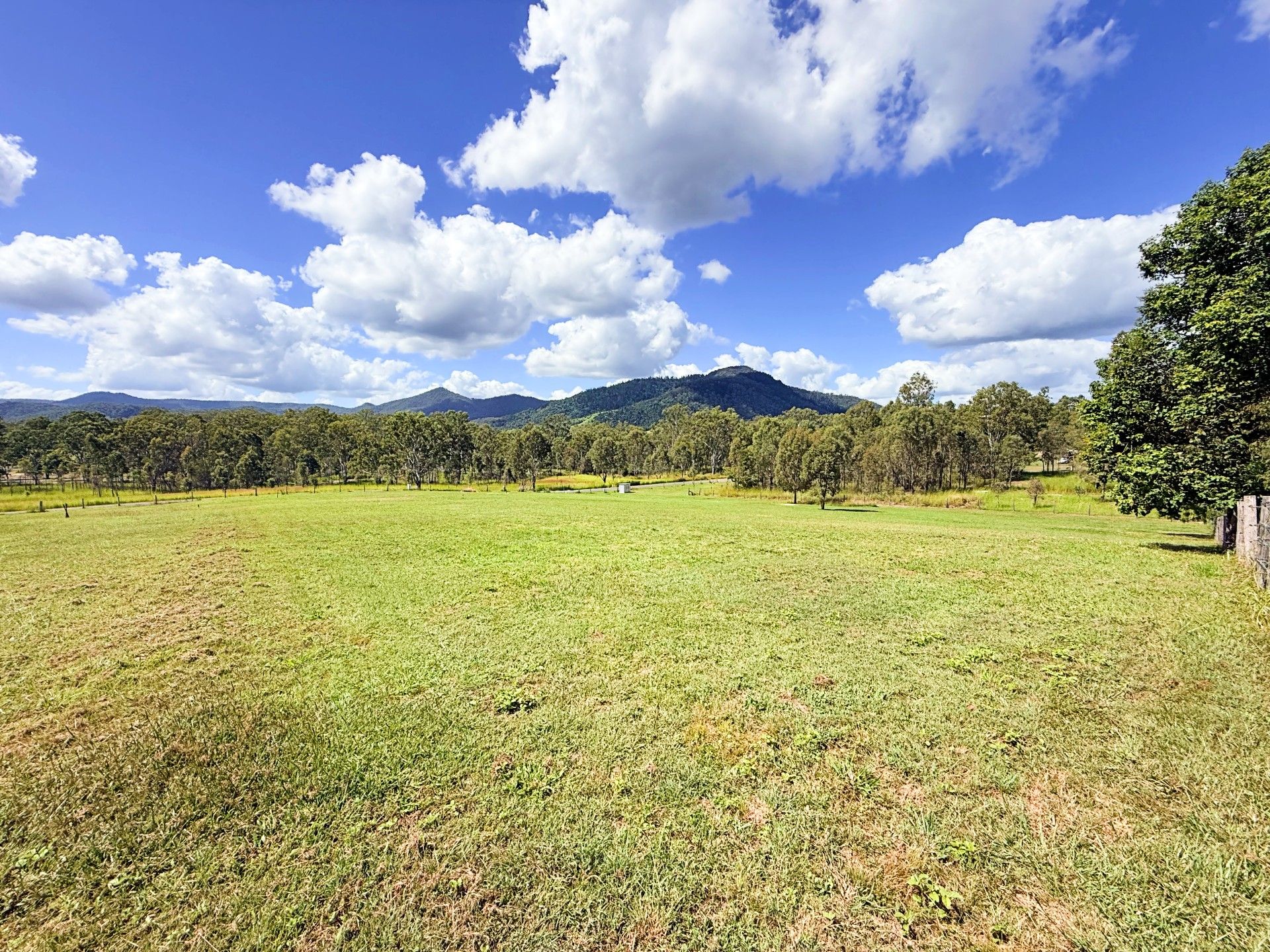 Kapunda Street, Mount Perry QLD 4671