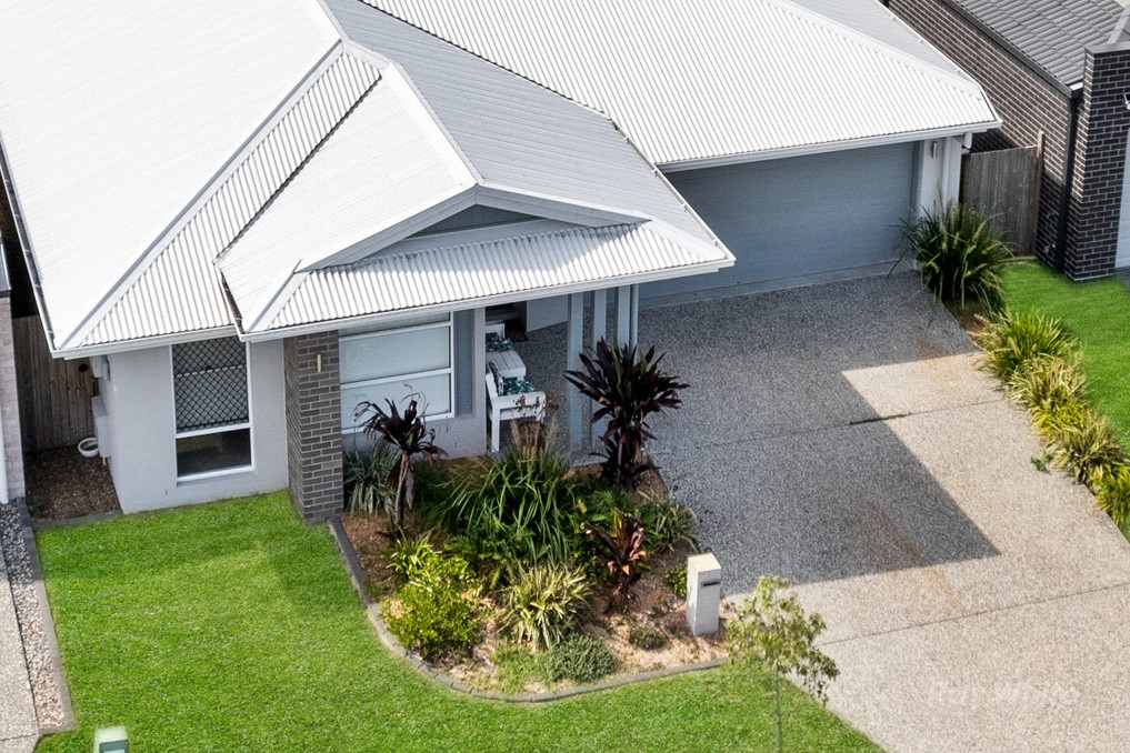 3 Watson Road, Greenbank, QLD 4124