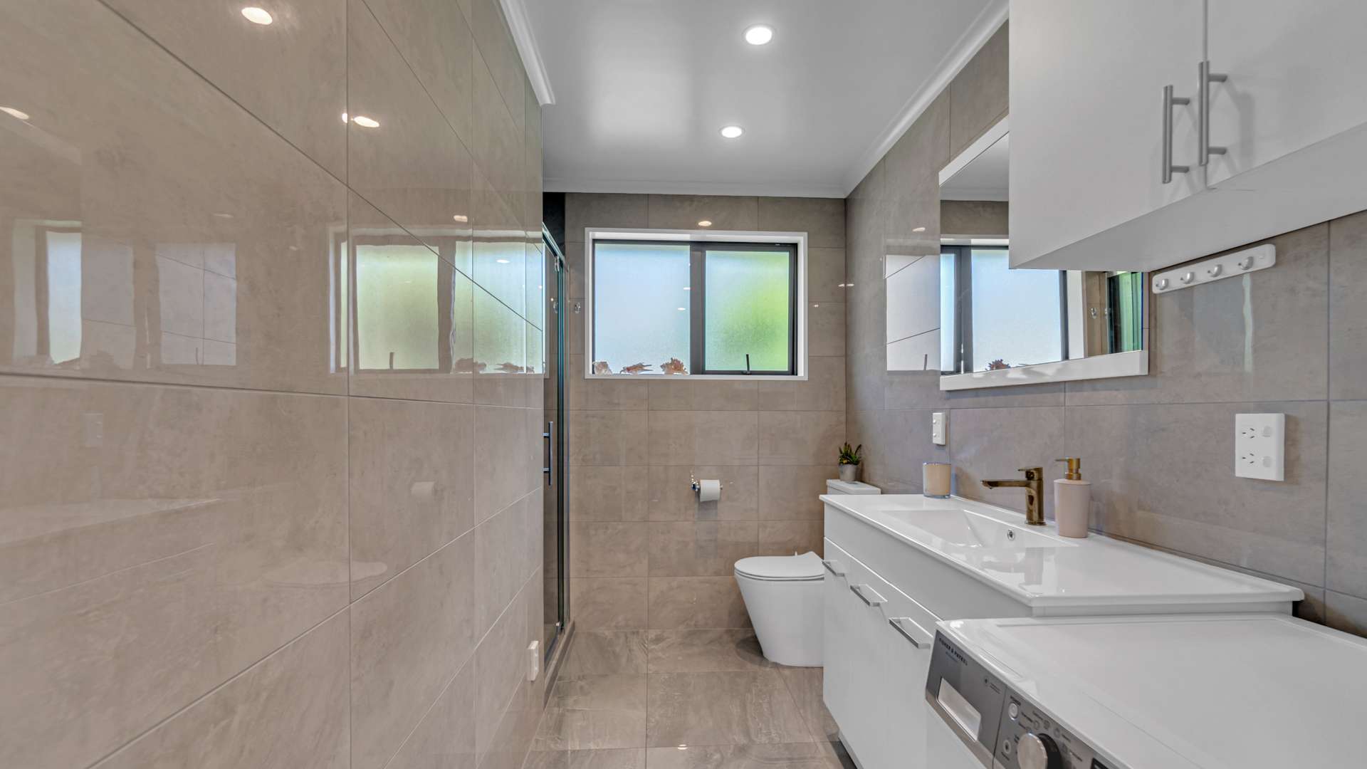 172 Avonhead Road photo 8
