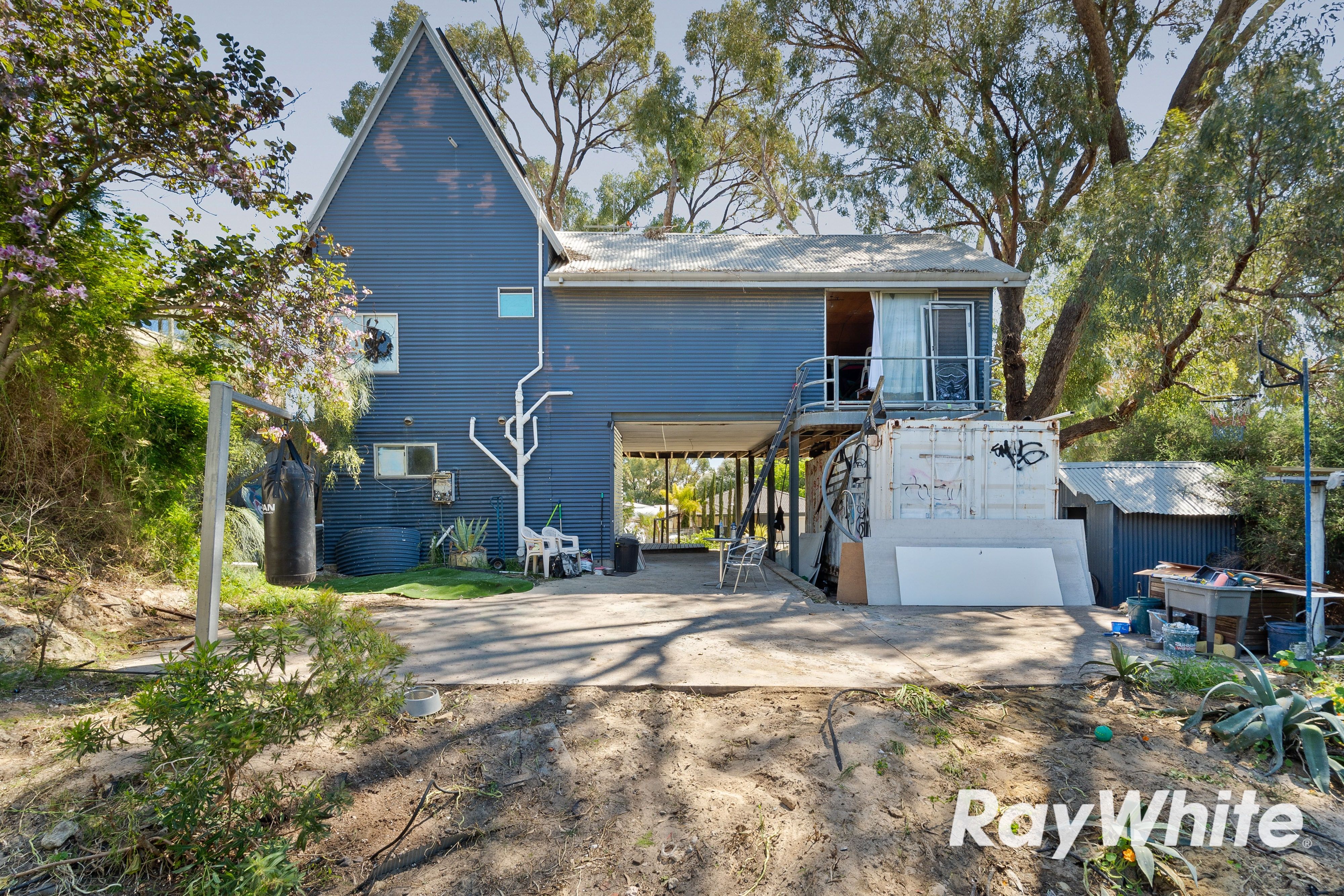 40 Minderoo Crescent — photo 7 of 10