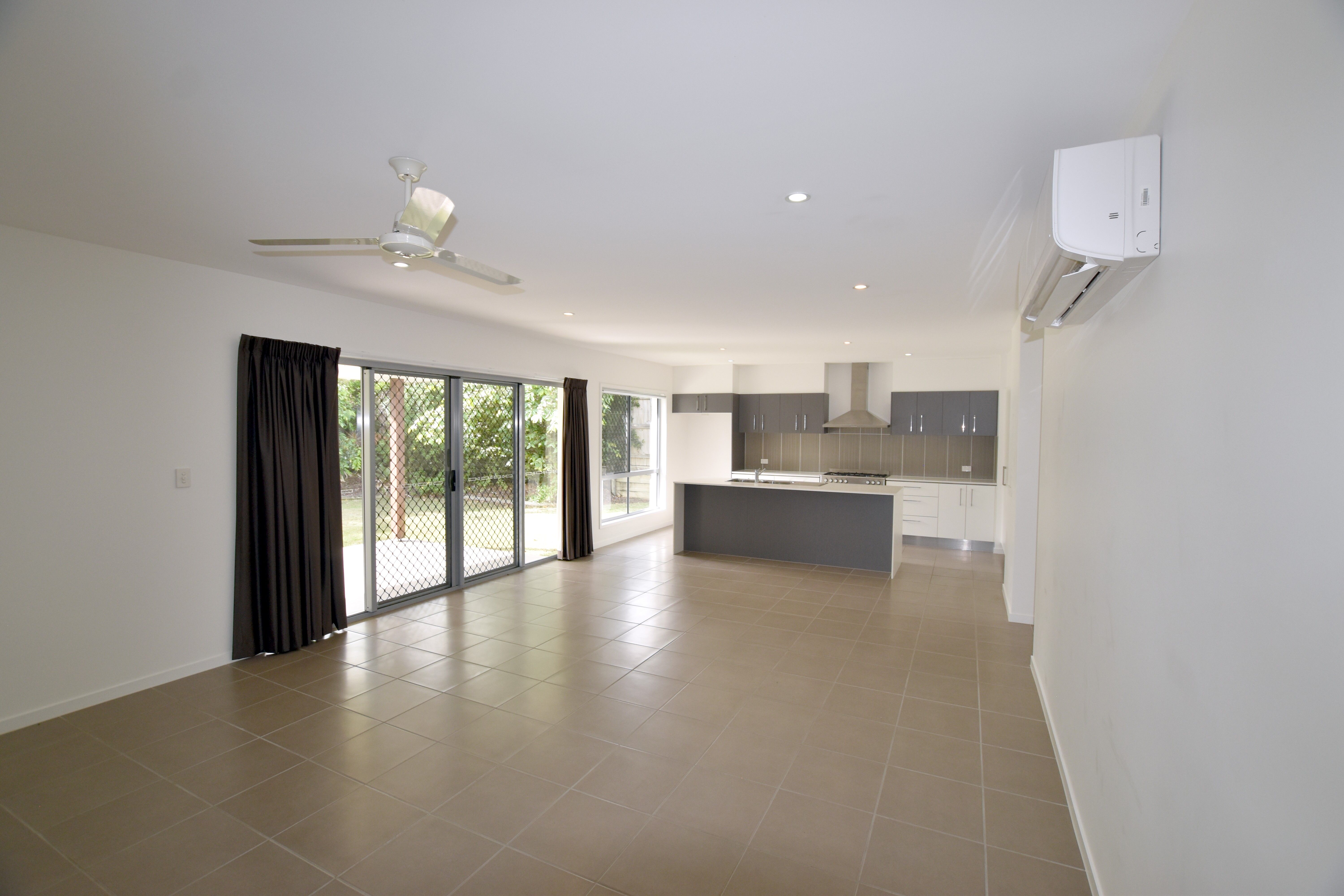 3 Namadgi Terrace, New Auckland, QLD 4680