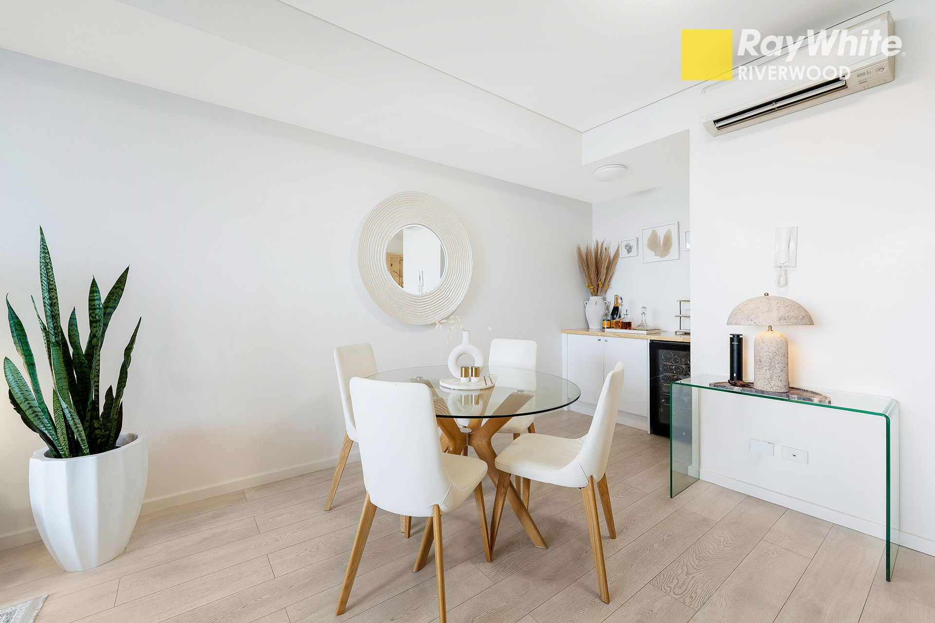 903/11 Washington Avenue, Riverwood, NSW 2210