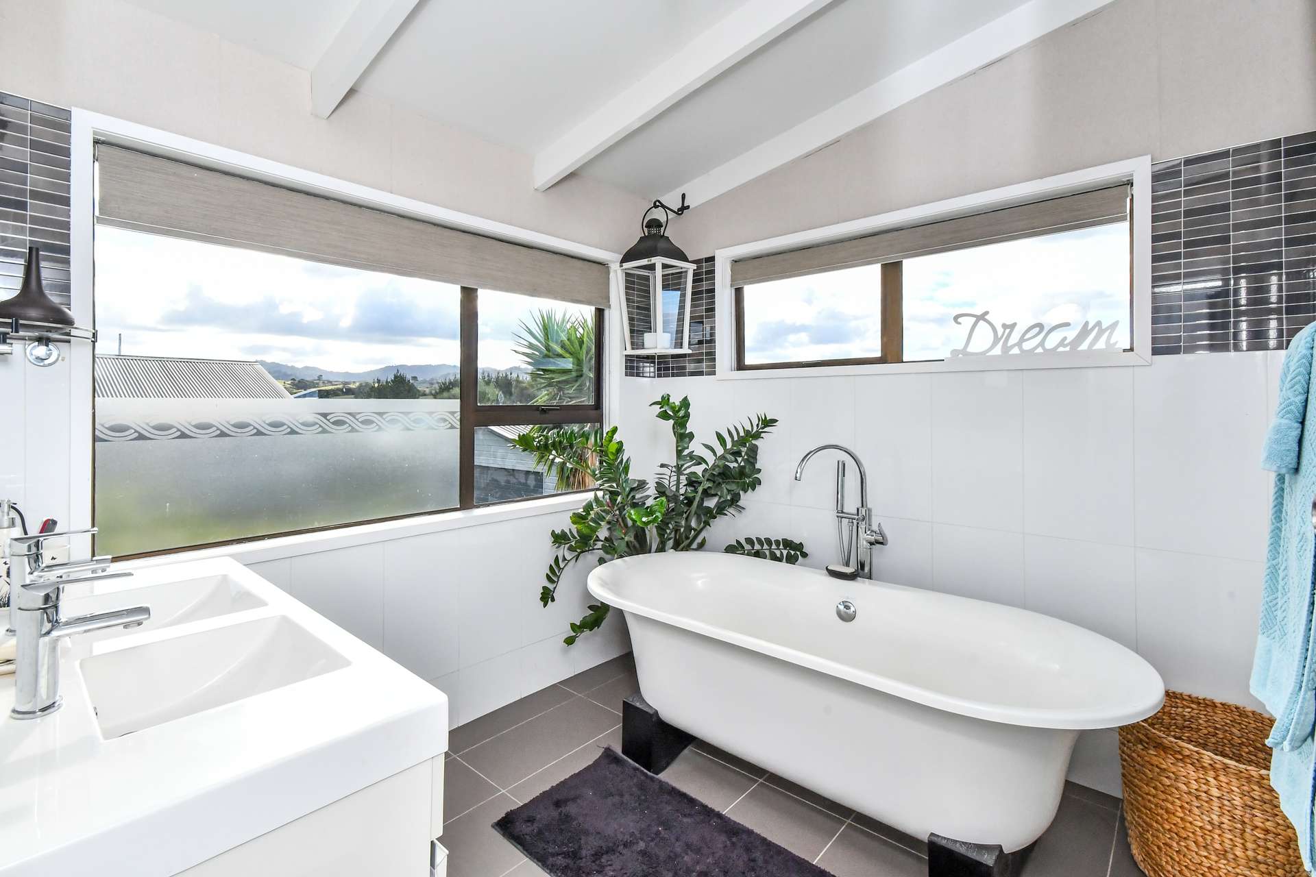 6 Puriri Avenue photo 11