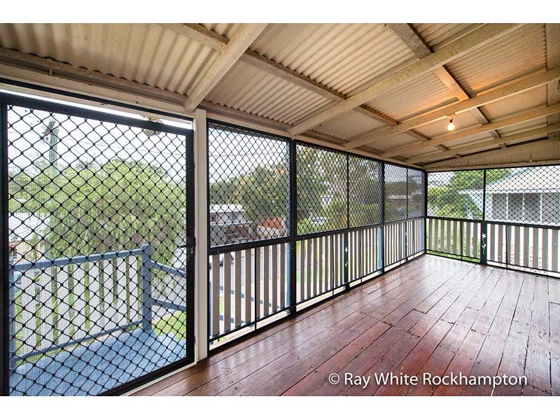12 Lucas Street, Berserker, QLD 4701