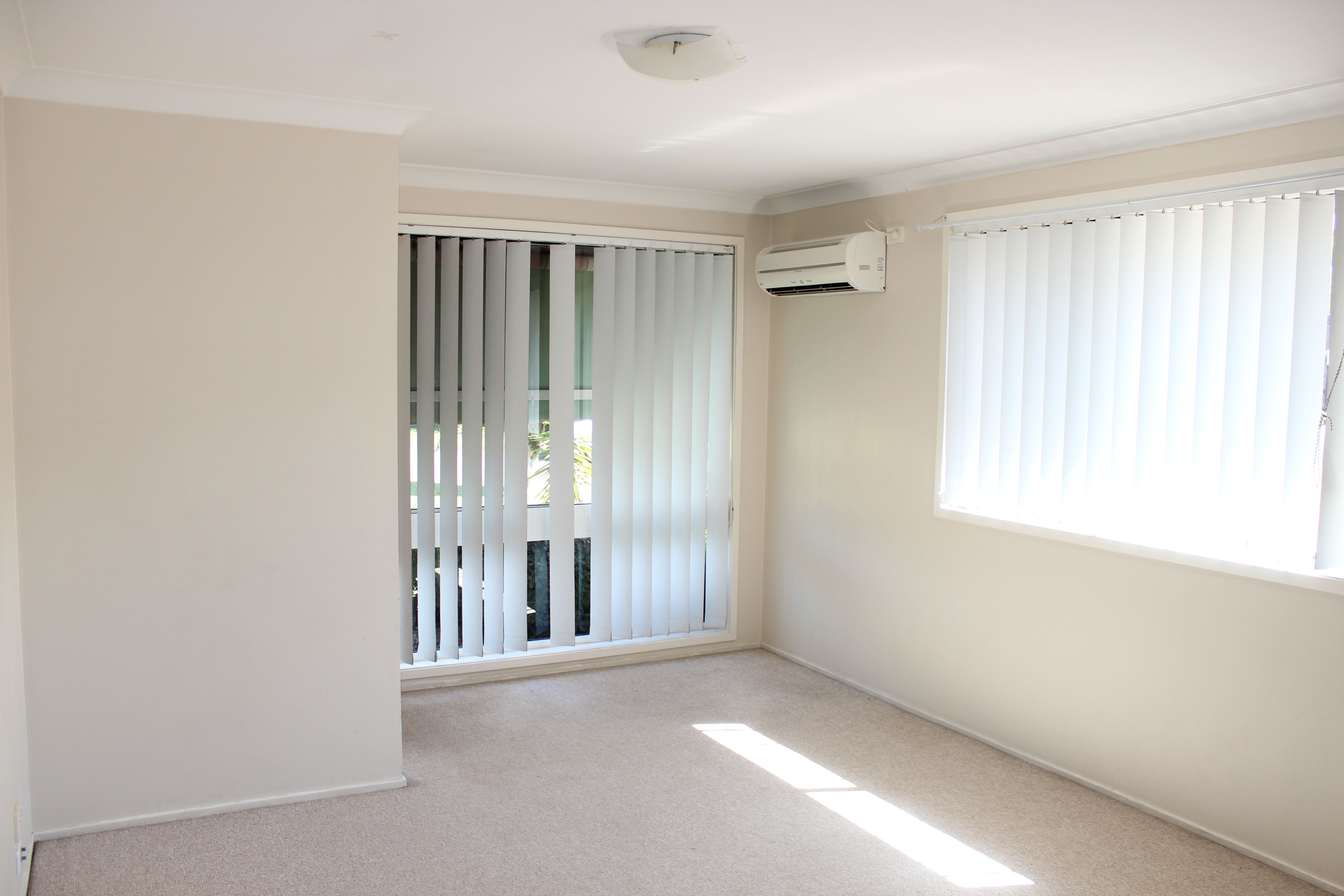 17 Myall Close, Blue Haven, NSW 2262