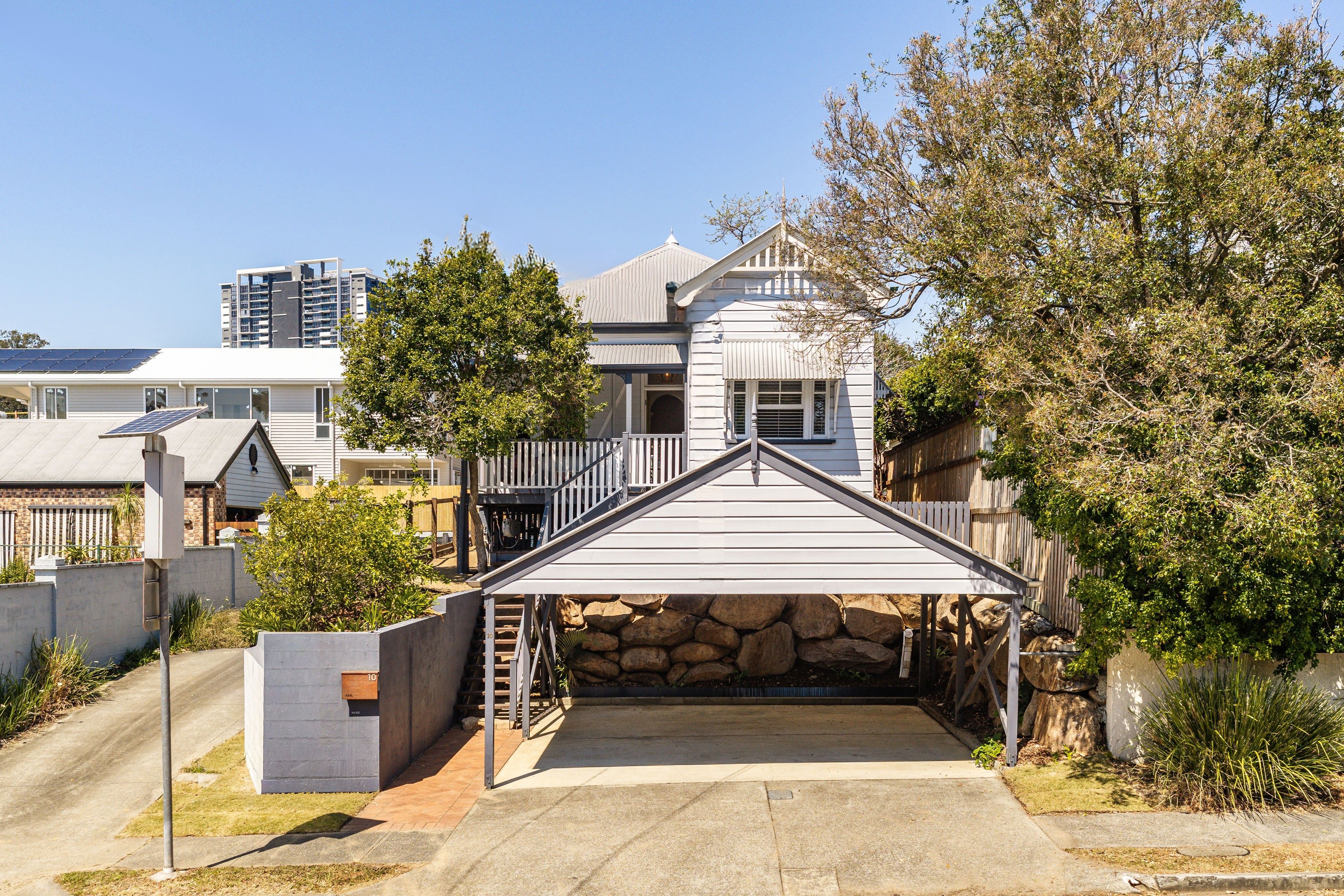 10 Haig Road — photo from Ray White Paddington