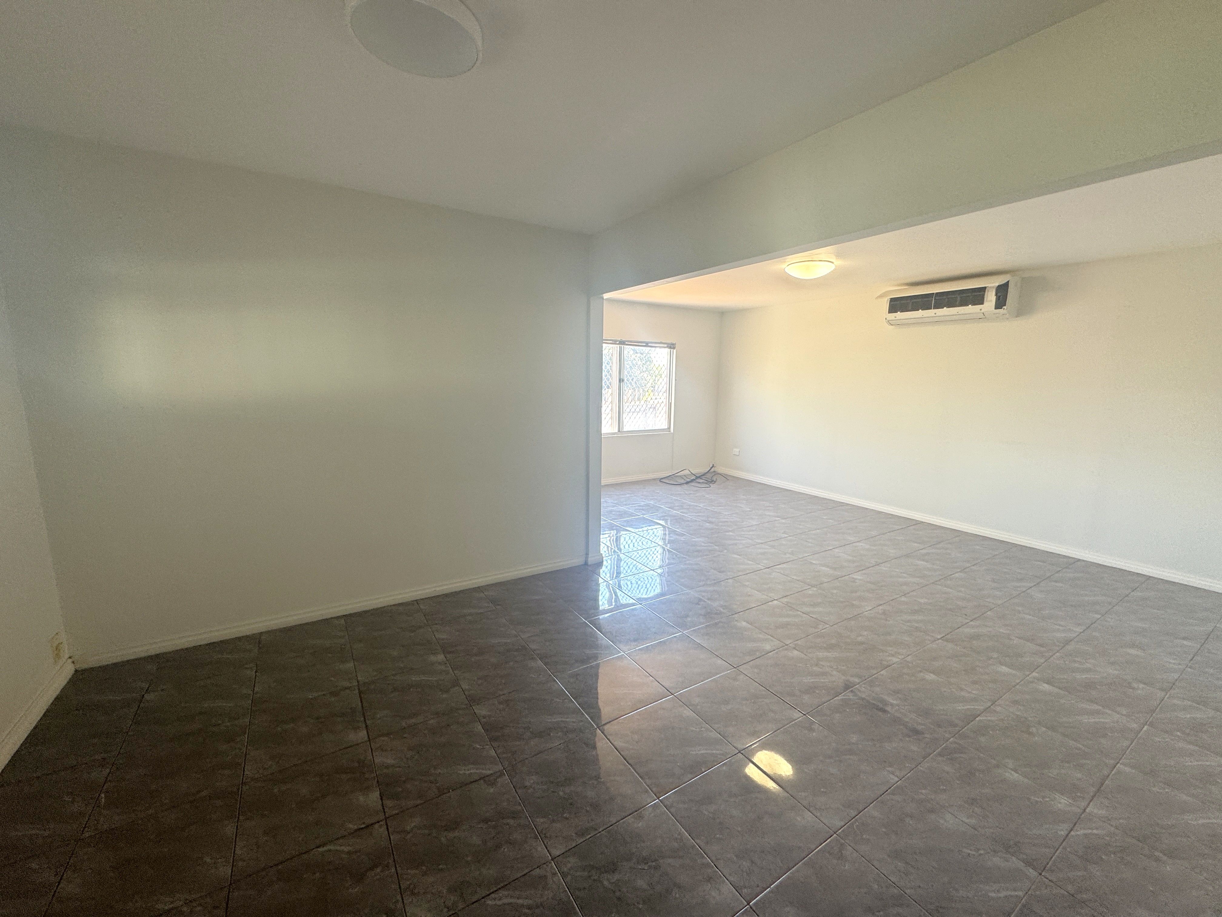 66 Robinson Street — photo 8 of 30