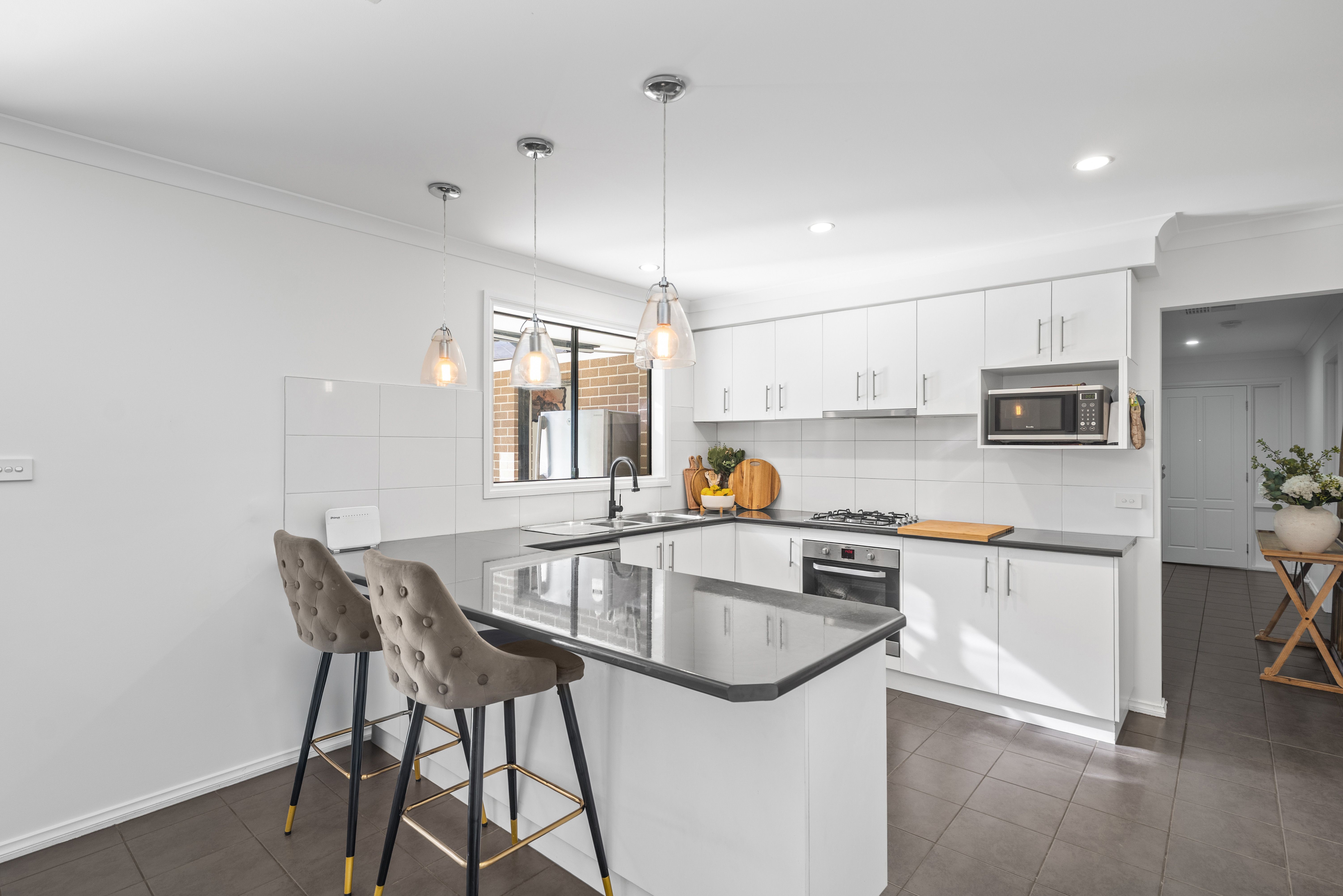 11 Ingleby Street — photo 3 of 13