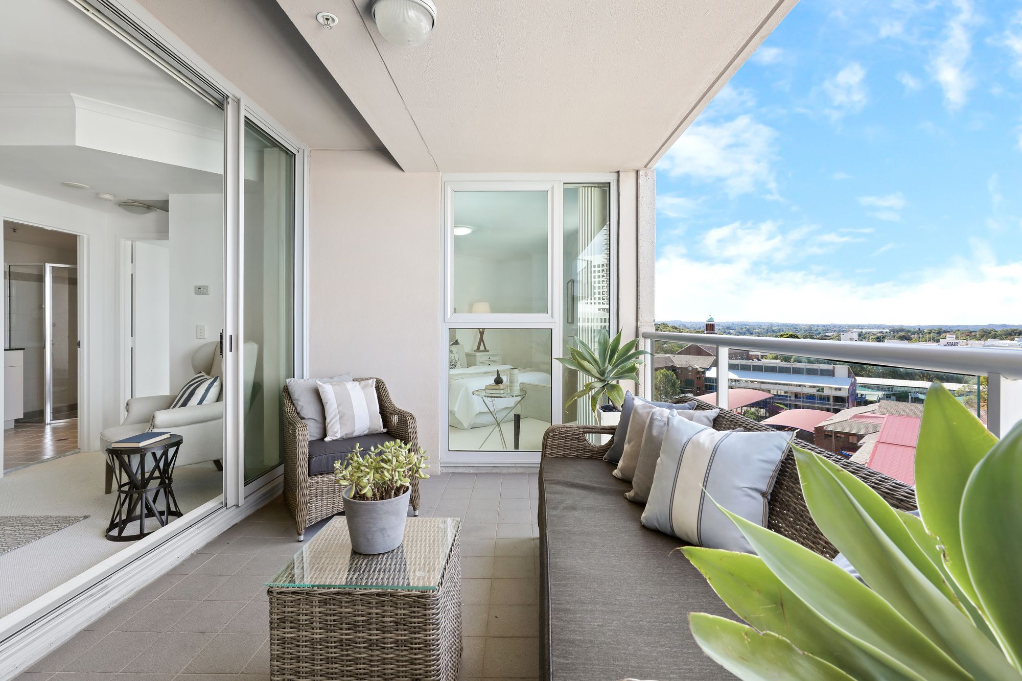 815/2B Help Street, Chatswood, NSW 2067