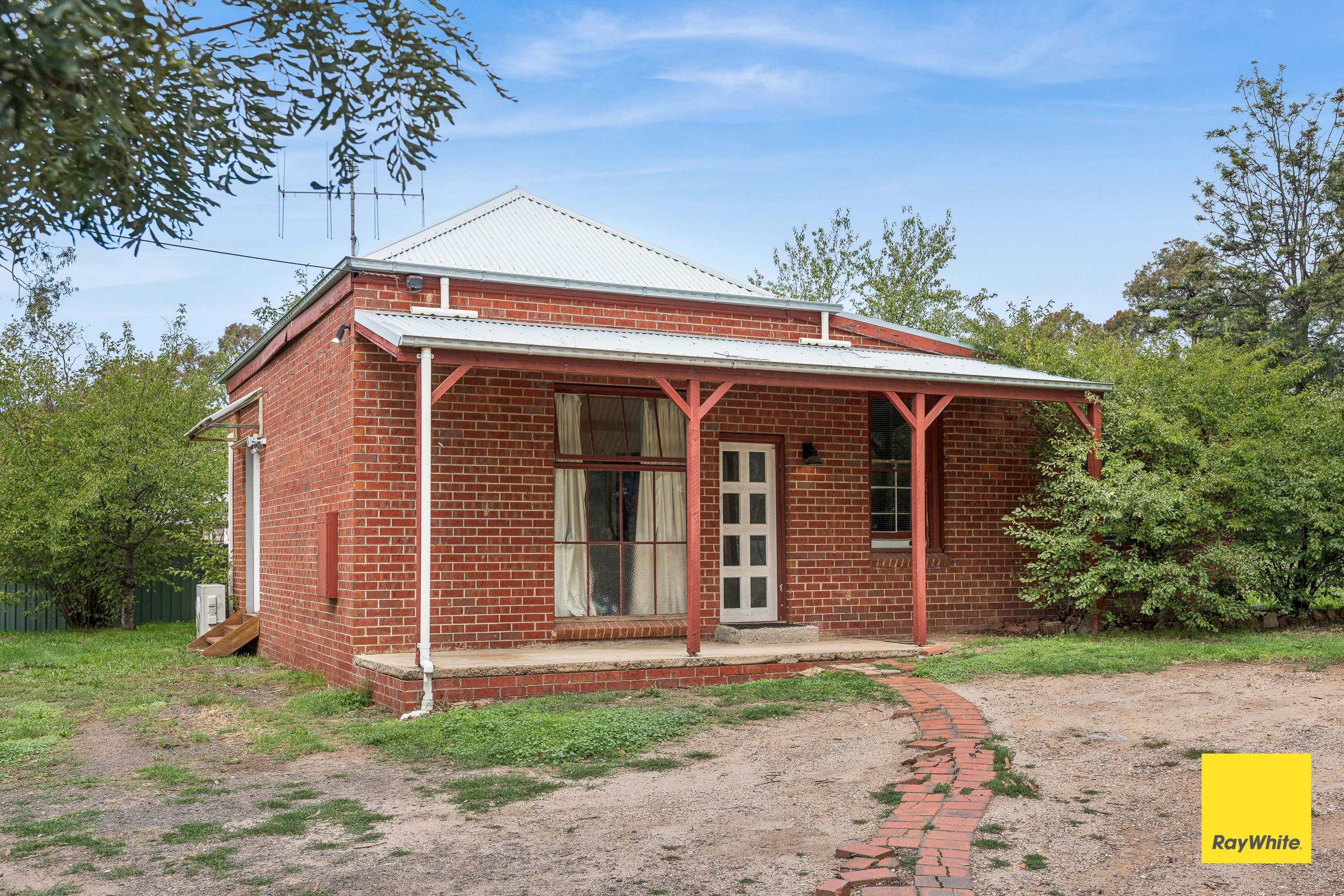 35 Greenwood Drive, Kennington, VIC 3550