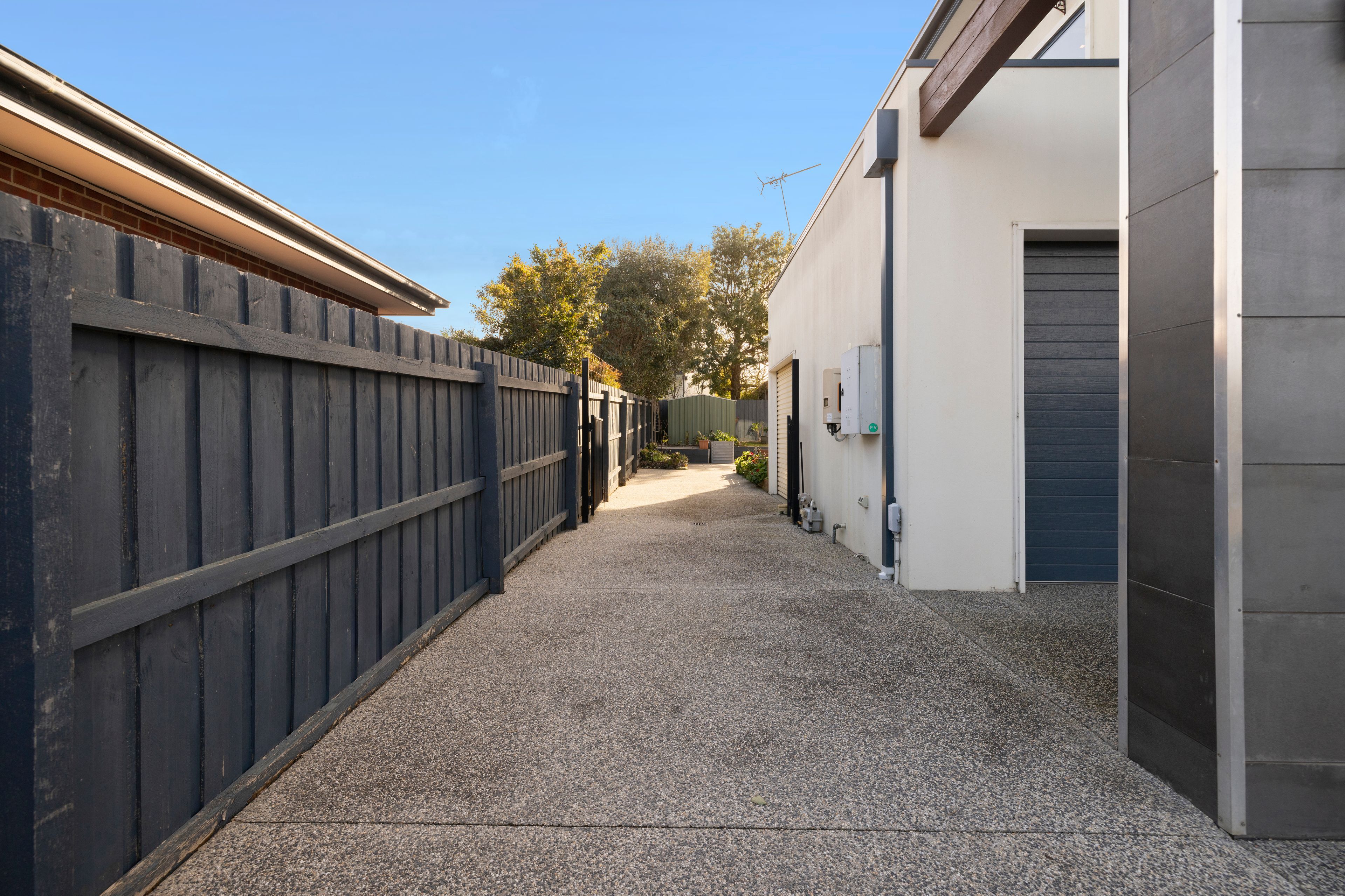 21 Riviera Street — photo 23 of 27