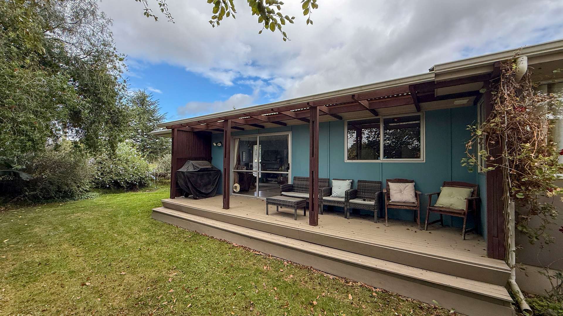 206 Chatham Road photo 13