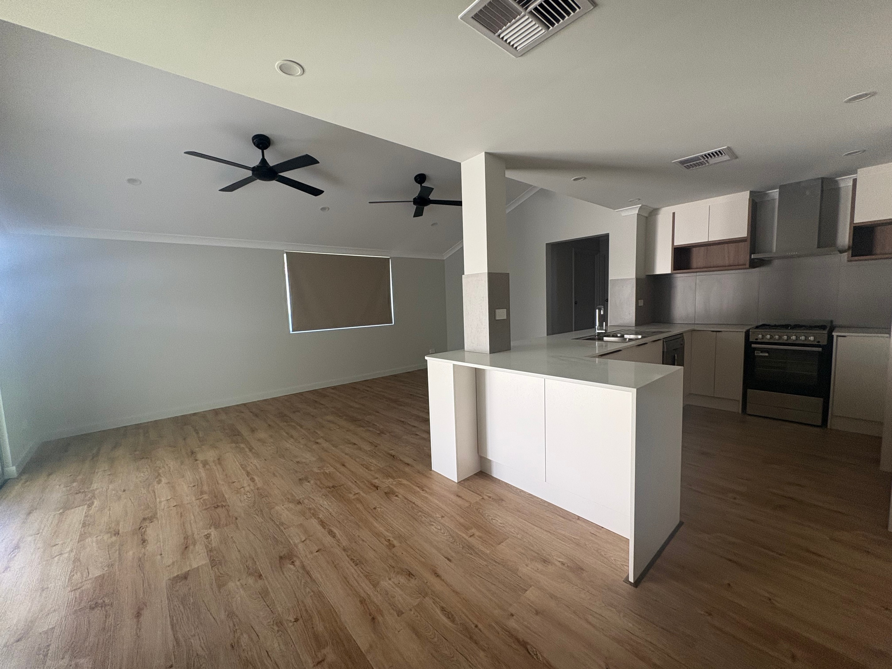 2 Reserve Street, Dongara, WA 6525