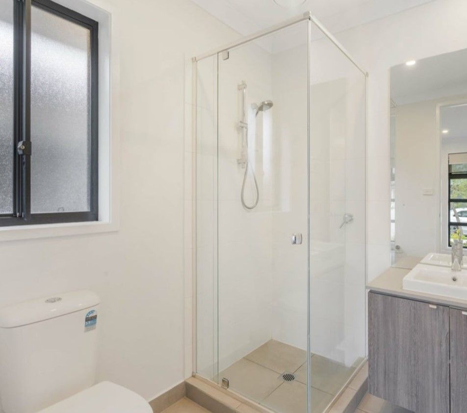 18 Pennewaard Street — photo 3 of 15