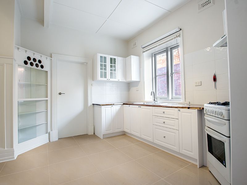 1/27-29 Gurner Street, St Kilda, VIC 3182