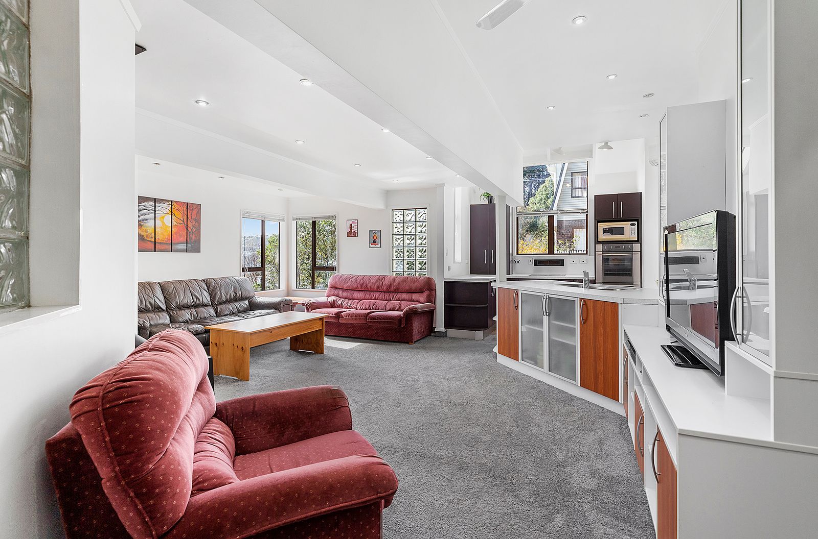 22 Southern Cross Crescent, Island Bay, Wellington City