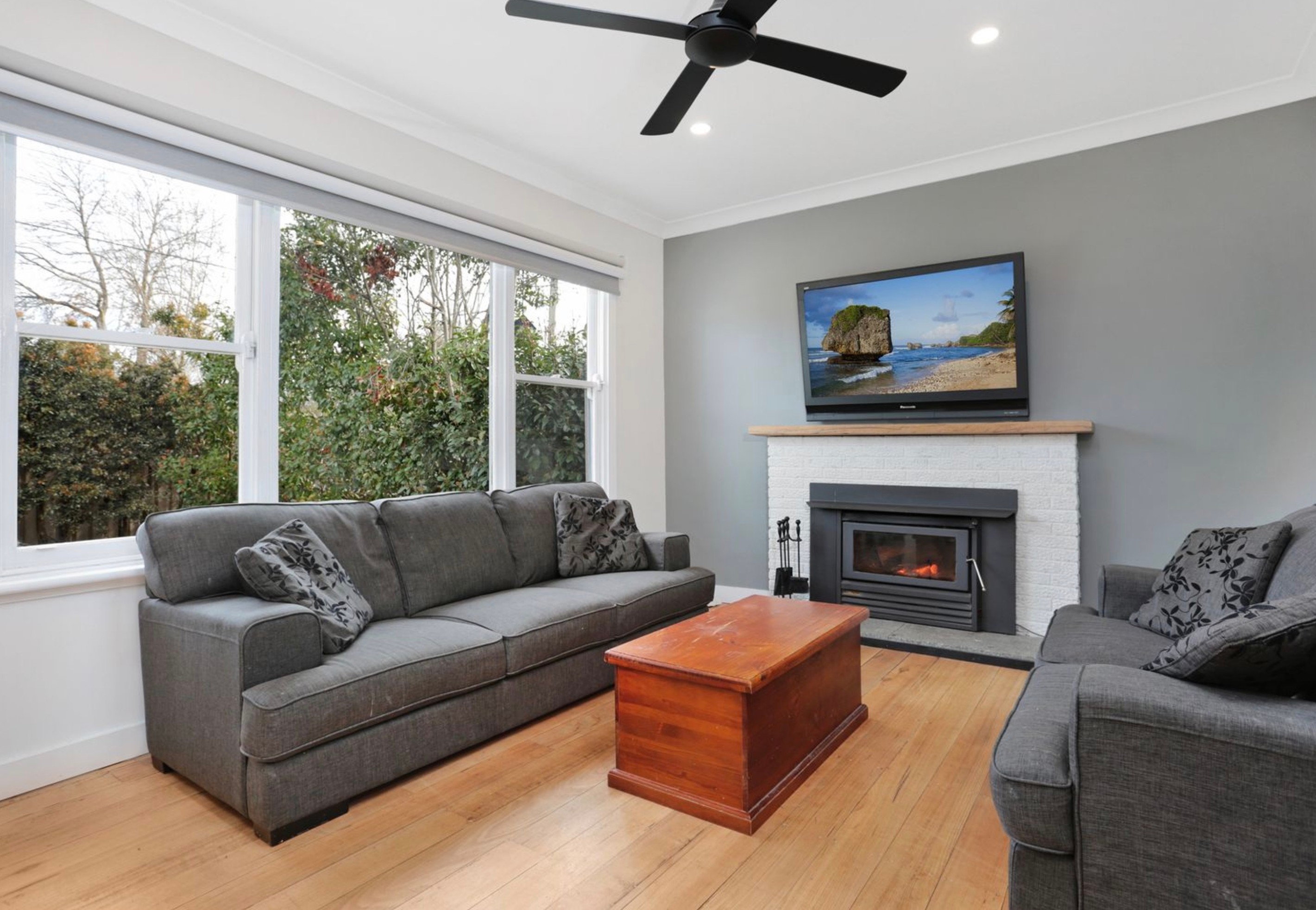 17 Glenfern Road, Ferntree Gully, VIC 3156