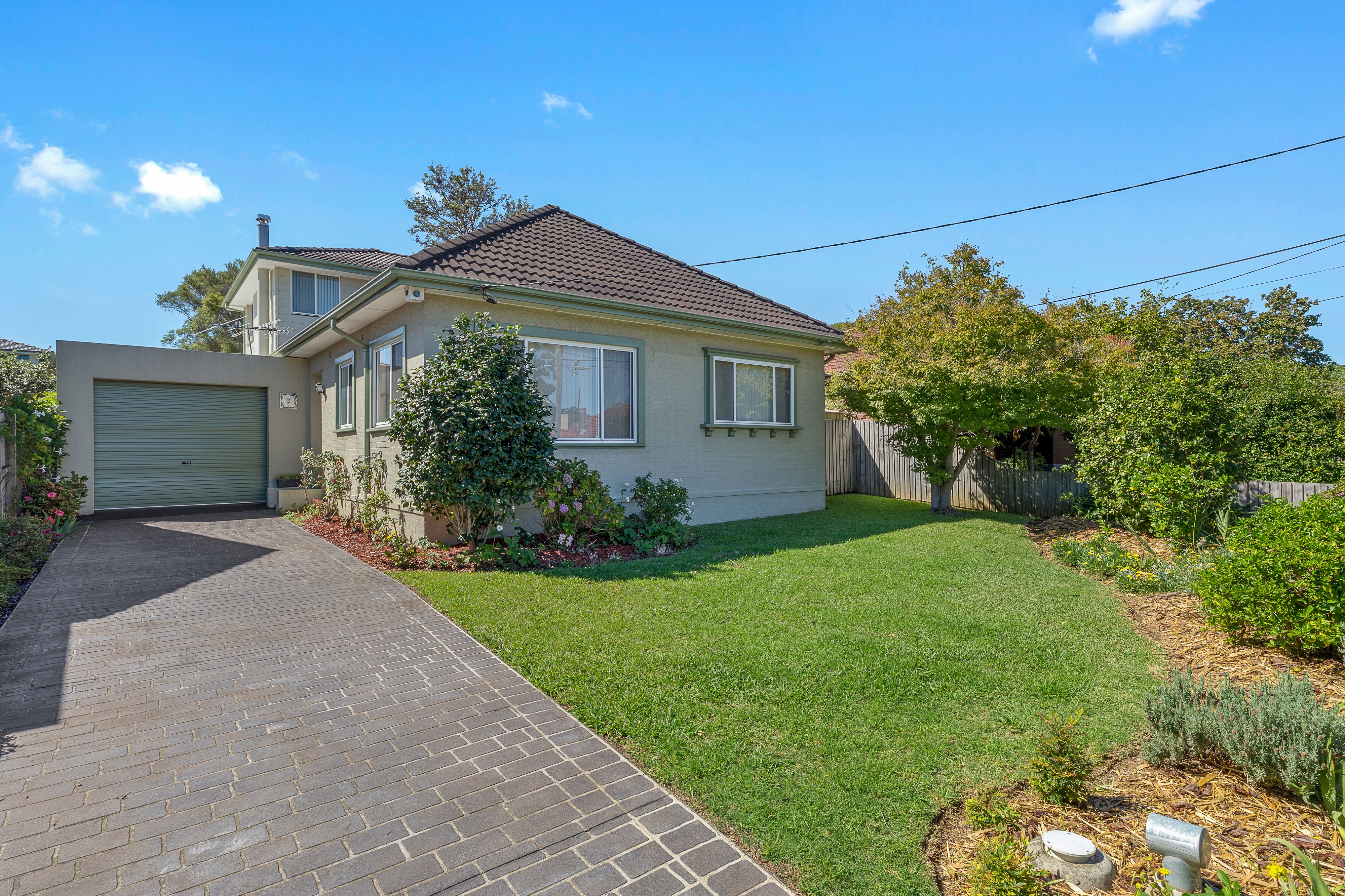 5 Bennett Street