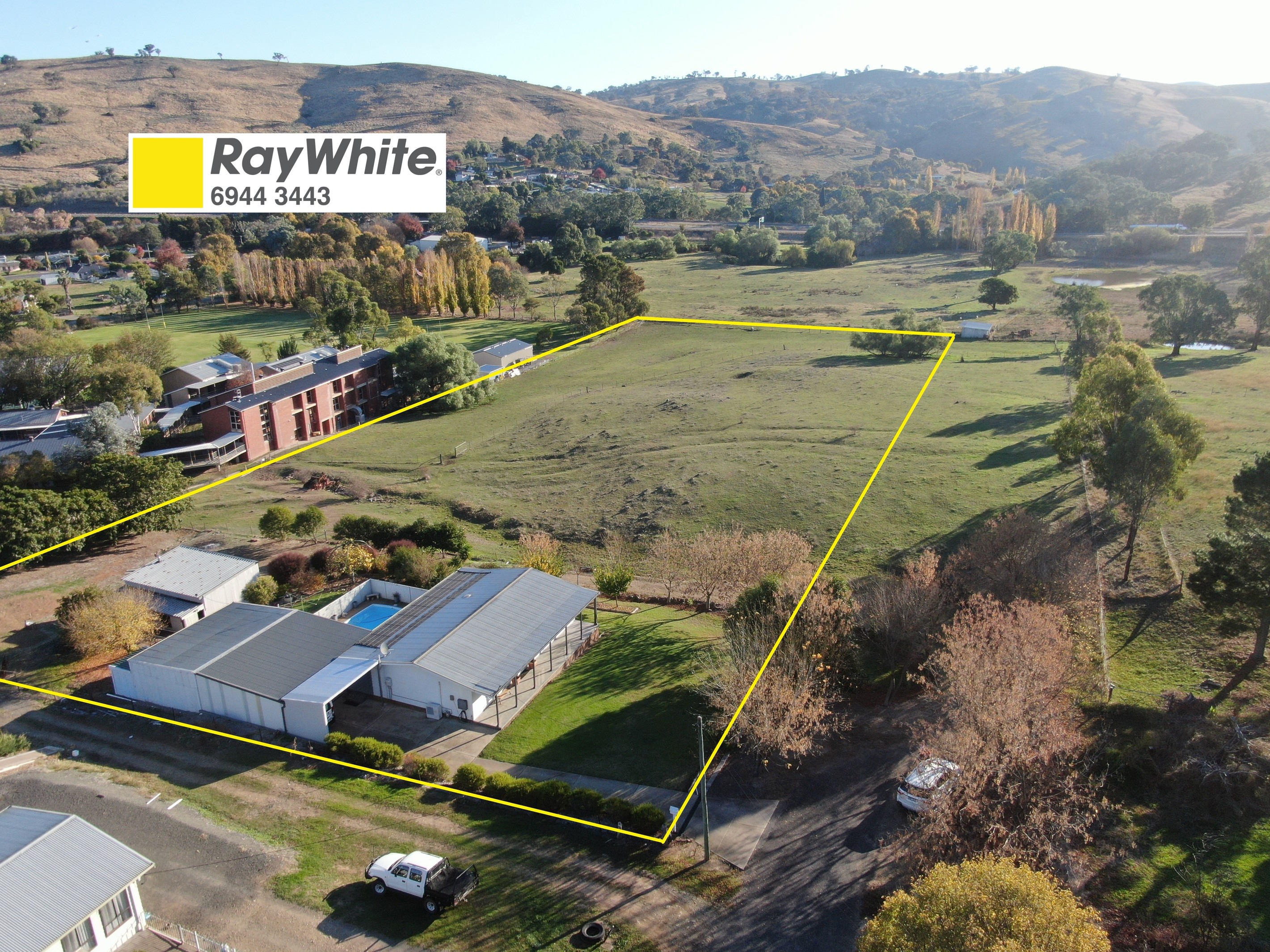 12 Nicholls Avenue, Gundagai, NSW 2722