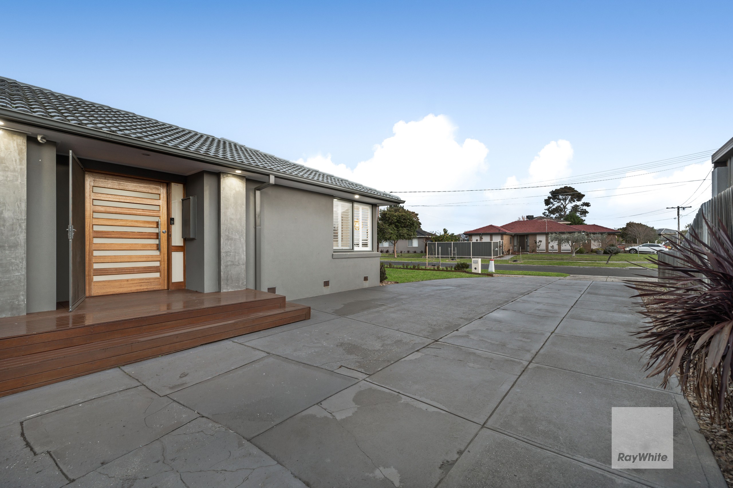 15 Pyke Drive, Gladstone Park, VIC 3043